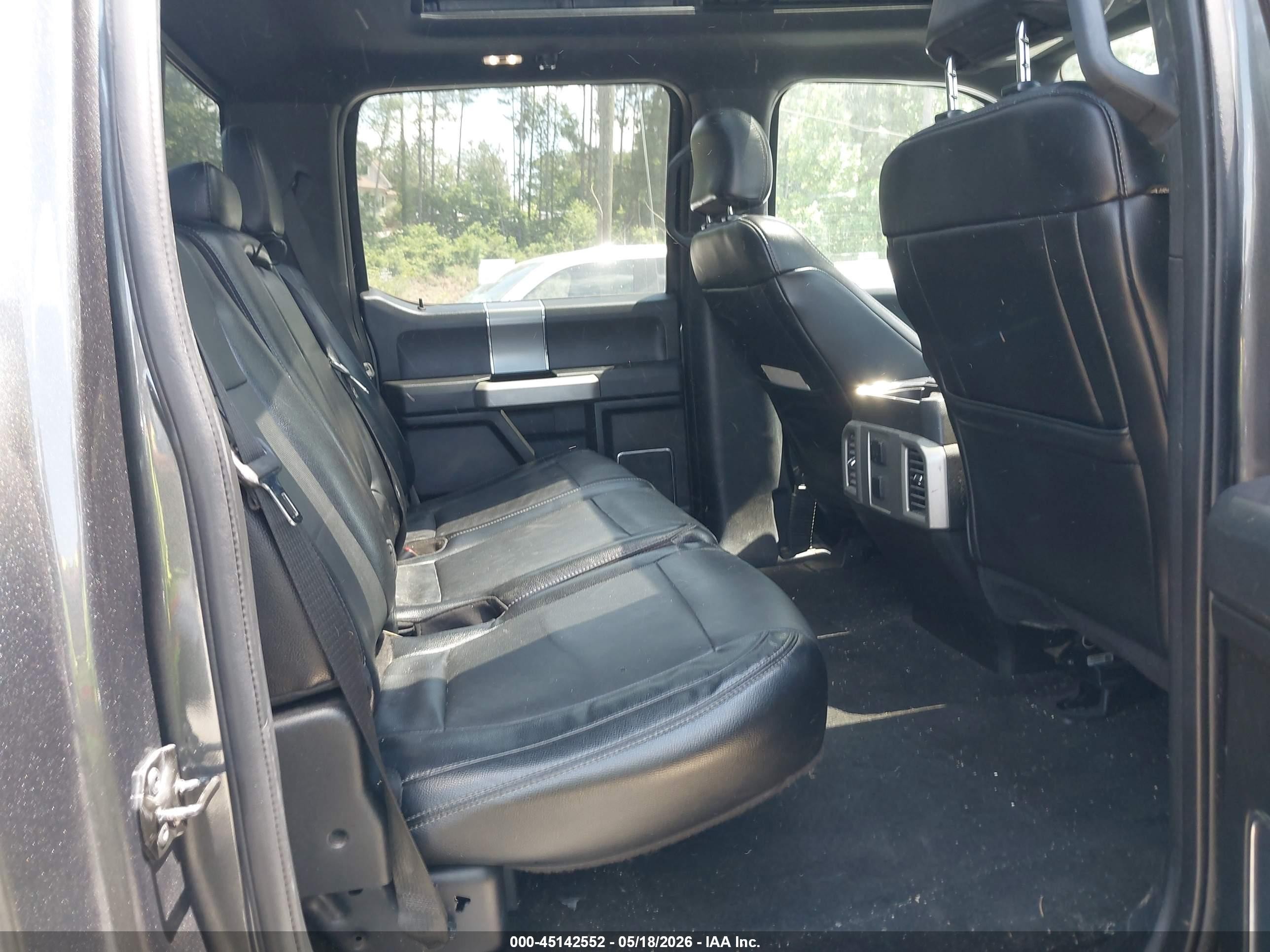2015 Ford F-150 Lariat Gray vin: 1FTEW1EF5FFB55723
