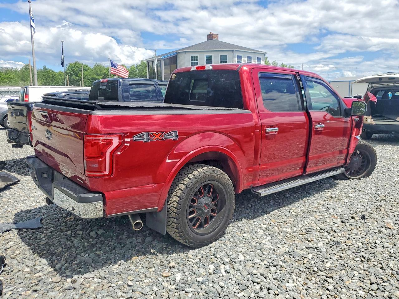 2015 Ford F150 Supercrew Red vin: 1FTEW1EF5FFB65202