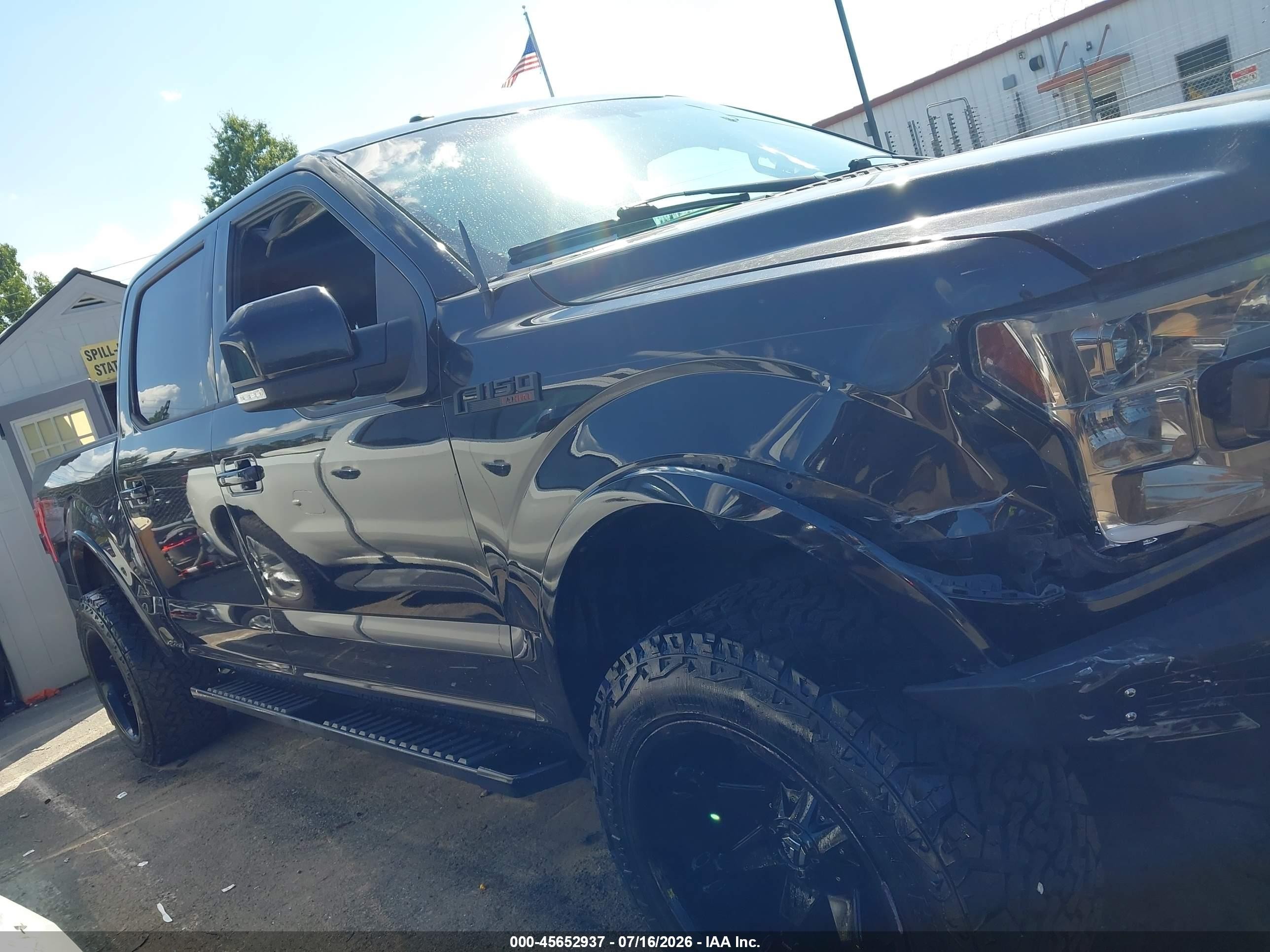 2015 Ford F-150 Lariat Черный vin: 1FTEW1EF5FKD25828