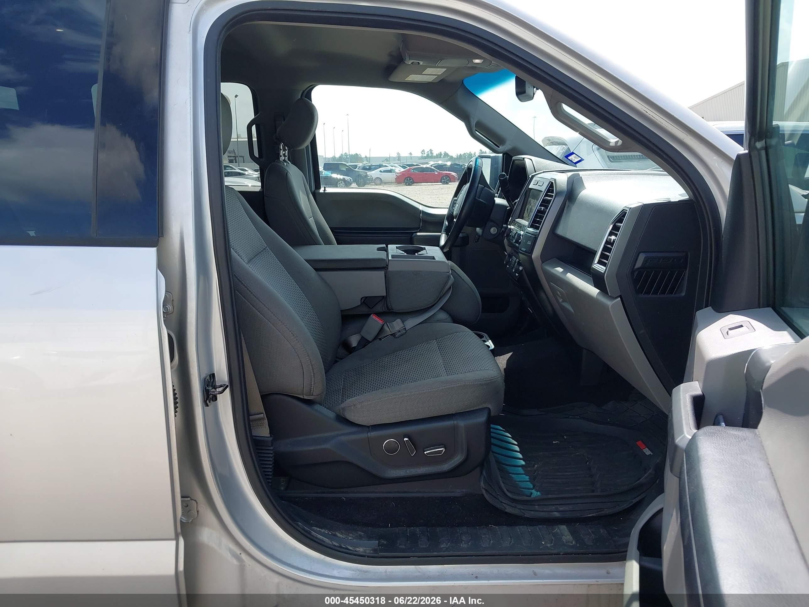2015 Ford F-150 King Ranch/lariat/platinum/xl/xlt Silver vin: 1FTEW1EF5FKE47007
