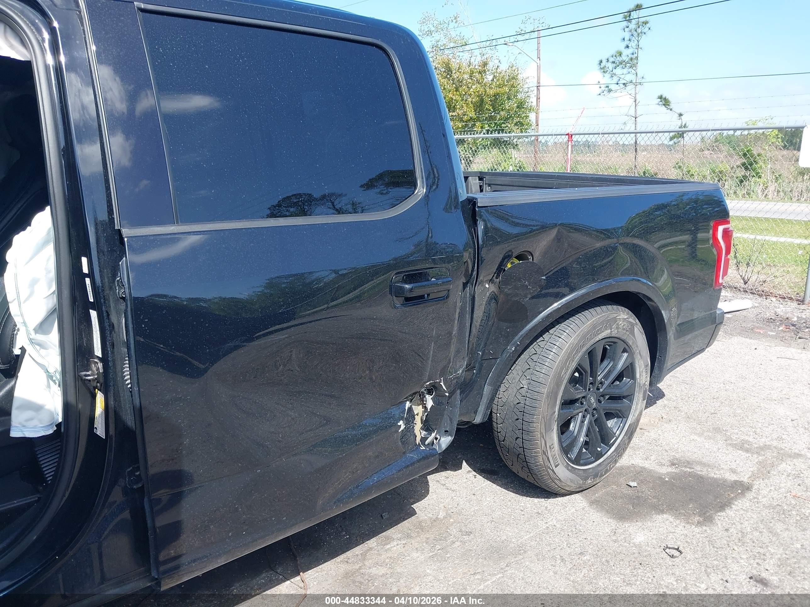 2017 Ford F-150 Lariat Black vin: 1FTEW1EF5HFA28022