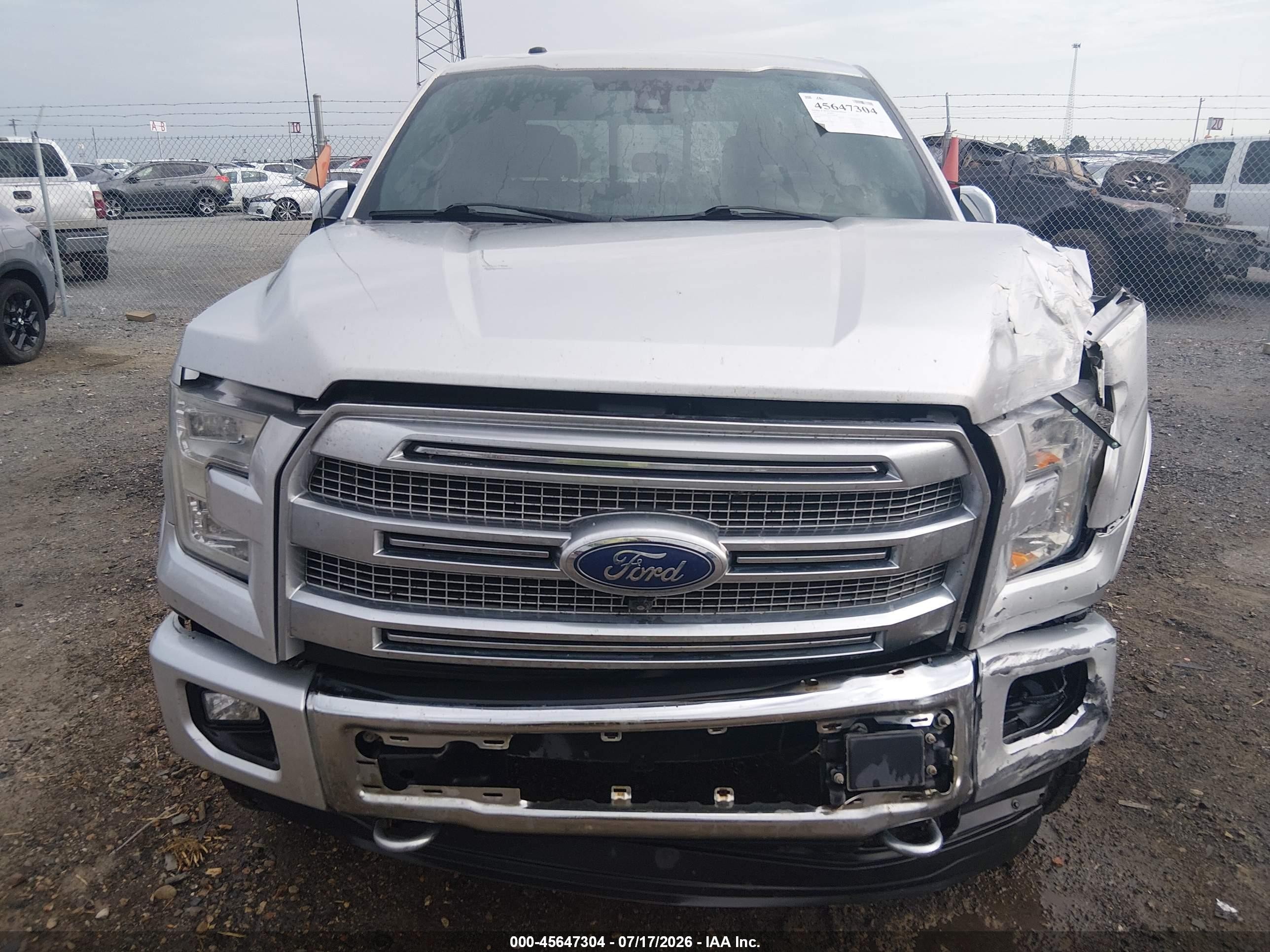 2015 Ford F-150 Platinum Серебряный vin: 1FTEW1EF6FFC86269
