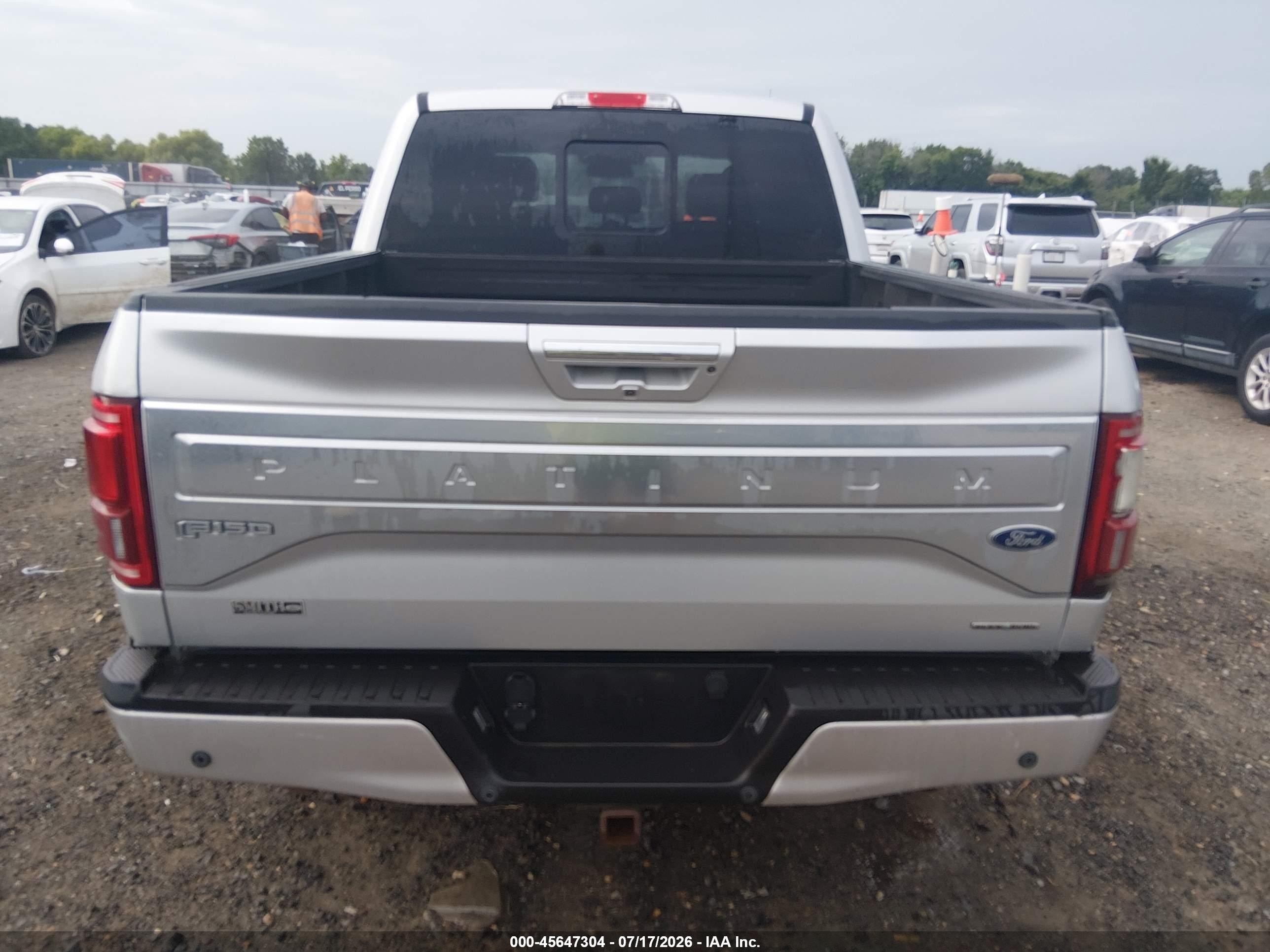 2015 Ford F-150 Platinum Серебряный vin: 1FTEW1EF6FFC86269