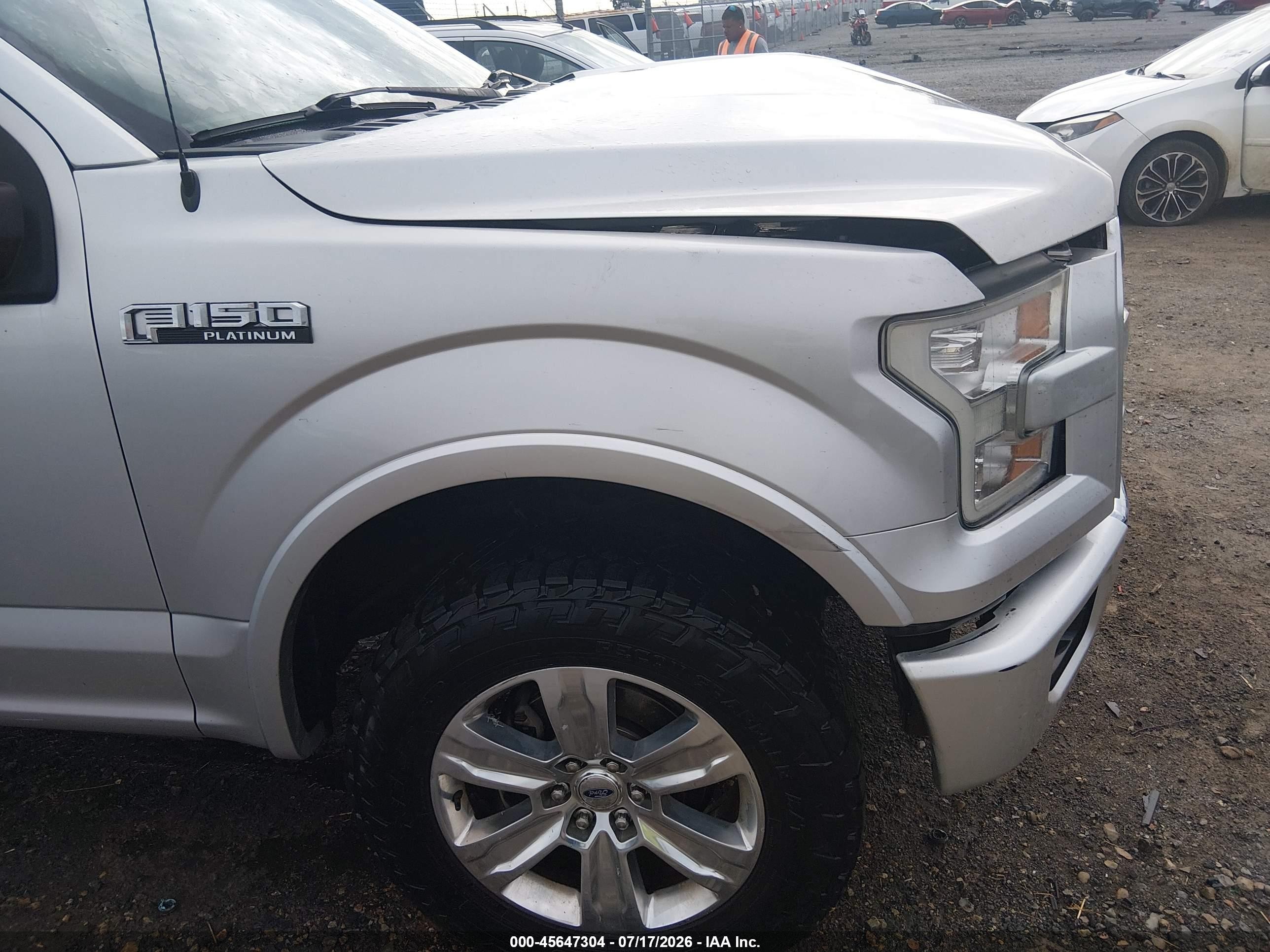 2015 Ford F-150 Platinum Серебряный vin: 1FTEW1EF6FFC86269