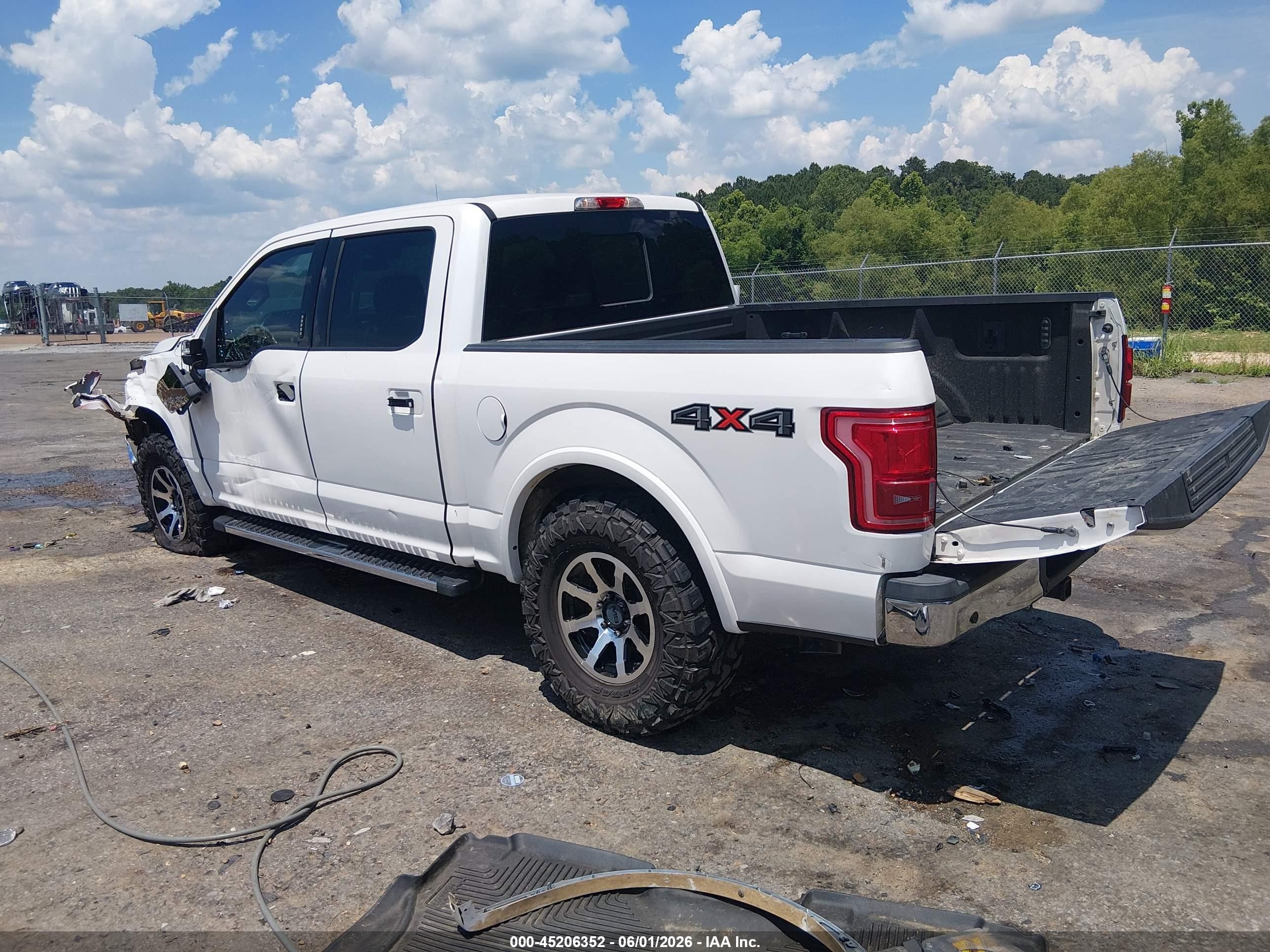 2015 Ford F-150 Lariat White vin: 1FTEW1EF6FKD41231