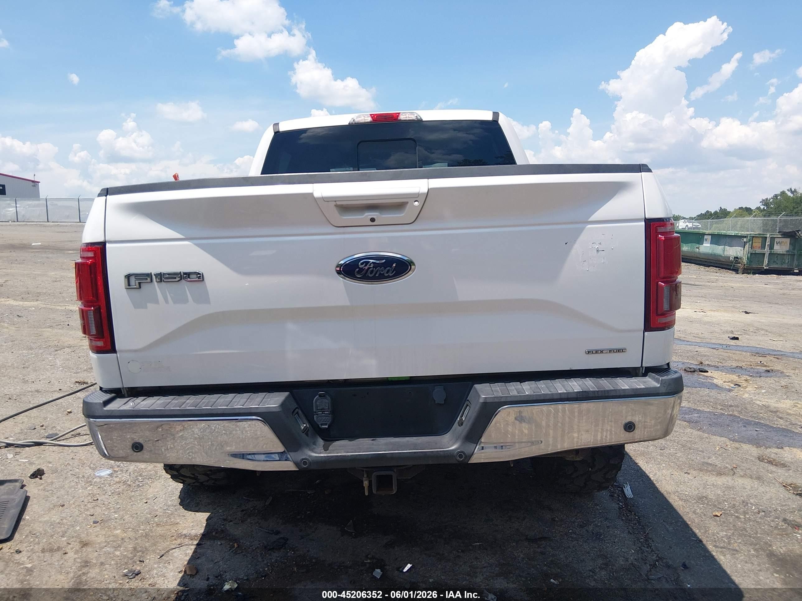 2015 Ford F-150 Lariat White vin: 1FTEW1EF6FKD41231