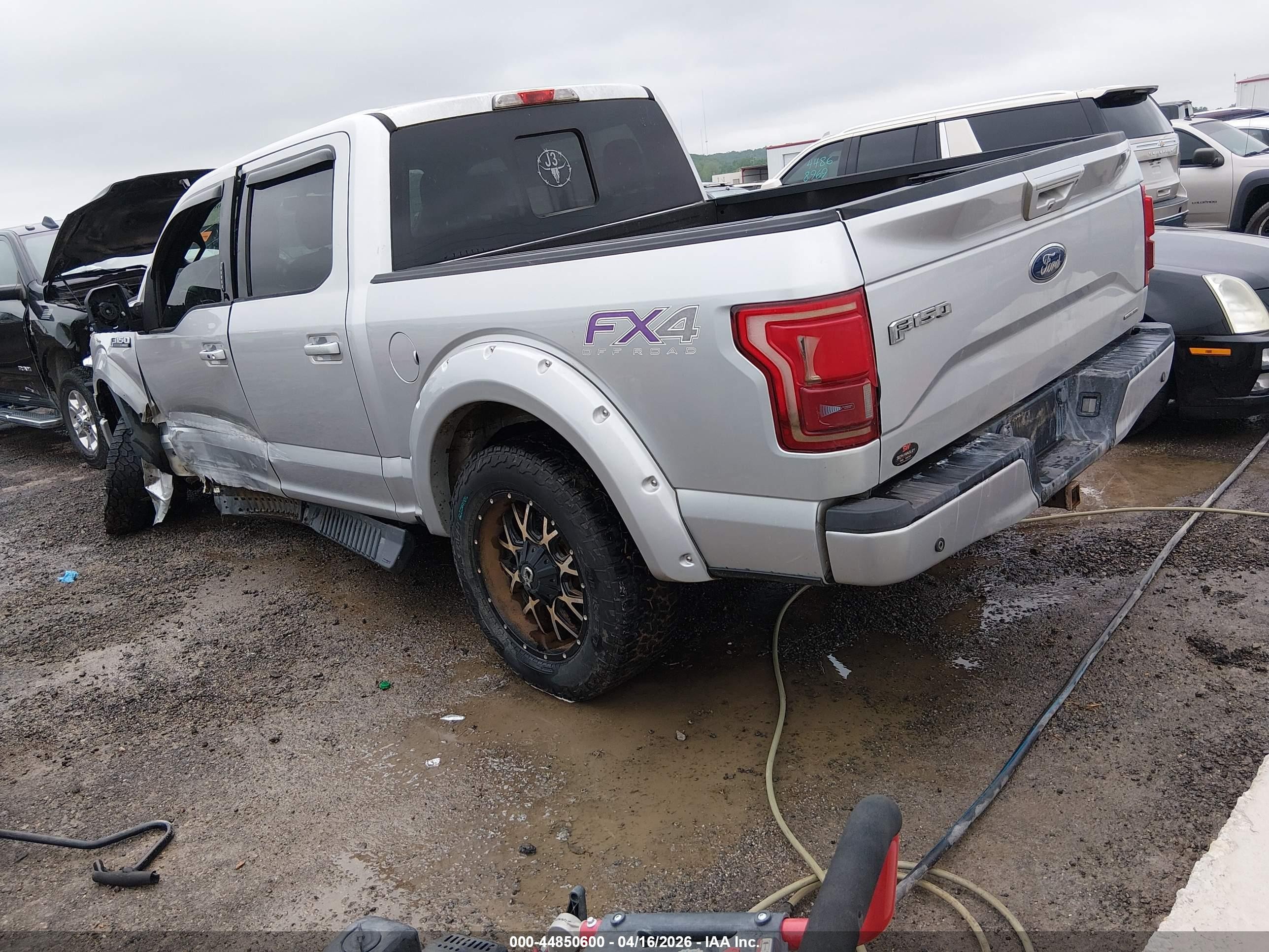 2015 Ford F-150 Lariat Silver vin: 1FTEW1EF6FKE61028