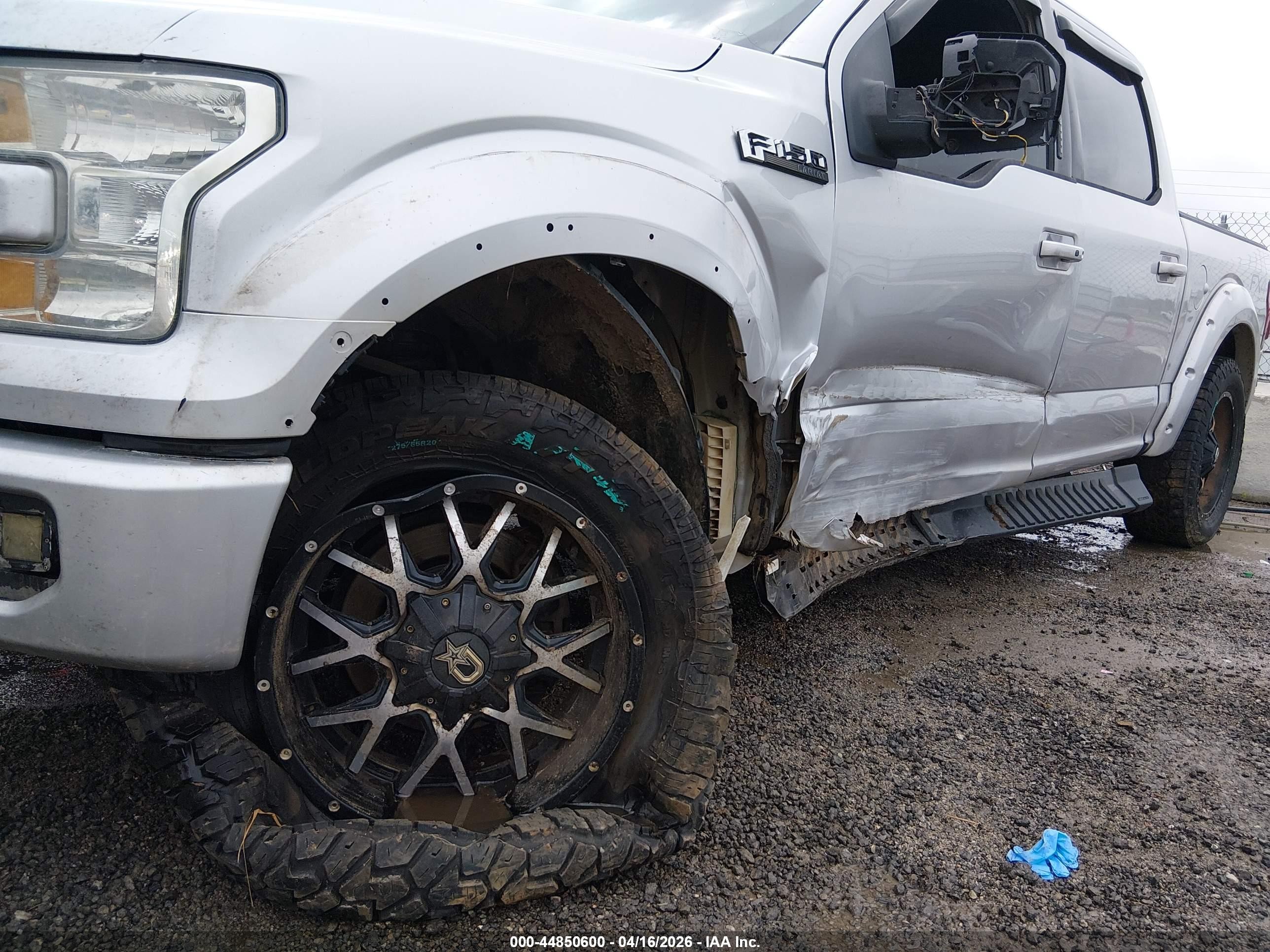 2015 Ford F-150 Lariat Silver vin: 1FTEW1EF6FKE61028