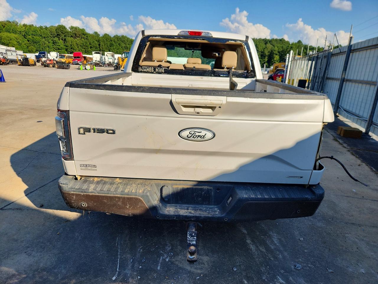 2015 Ford F150 Supercrew White vin: 1FTEW1EF7FKD03992