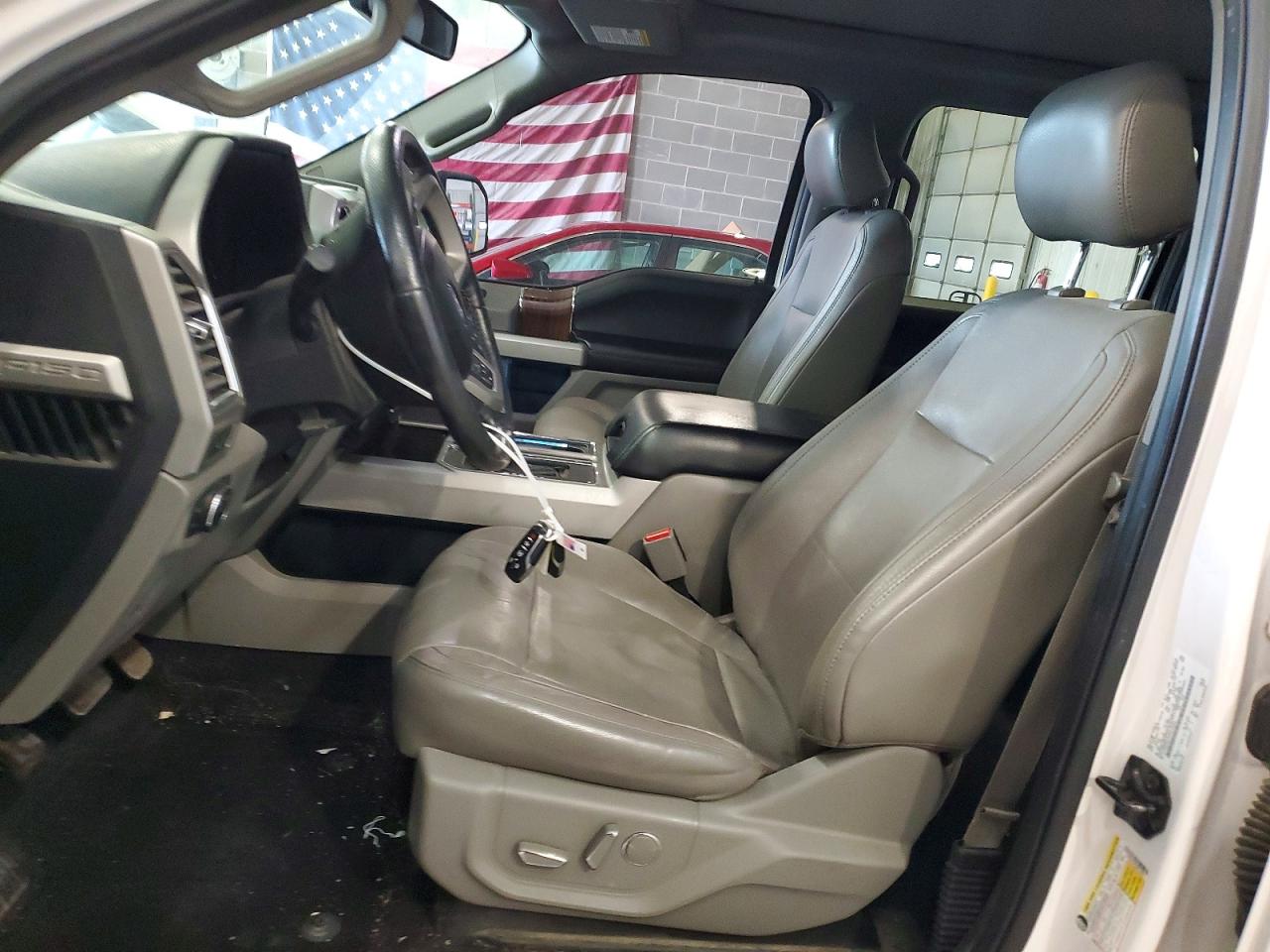 2015 Ford F150 Supercrew White vin: 1FTEW1EF7FKE15854