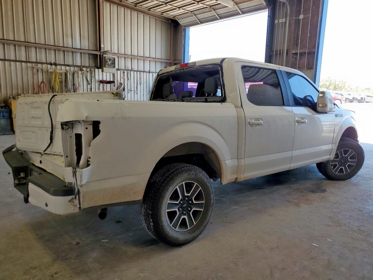 2015 Ford F150 Supercrew White vin: 1FTEW1EF7FKF03318