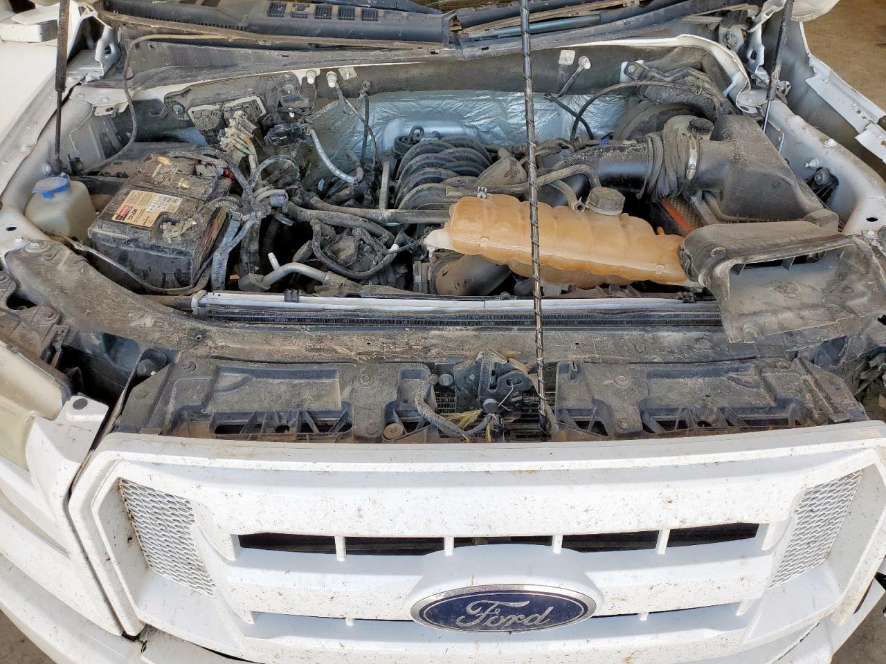 2015 Ford F150 Supercrew White vin: 1FTEW1EF7FKF03318