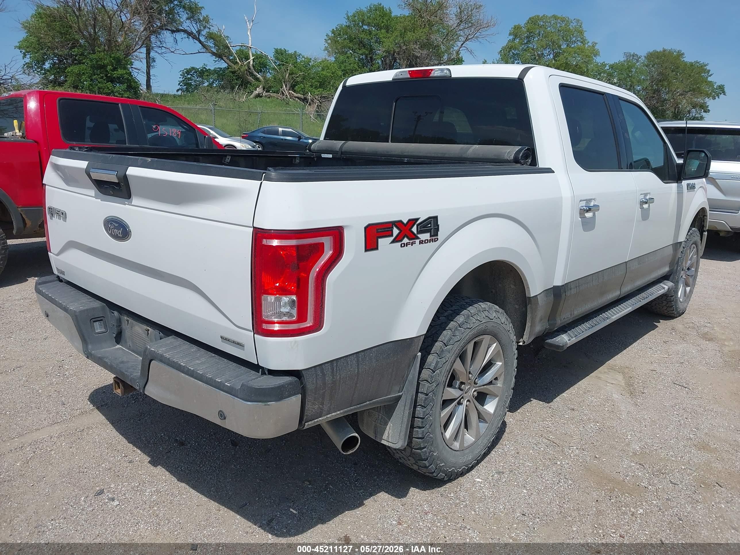 2016 Ford F-150 Xlt White vin: 1FTEW1EF7GKD94327