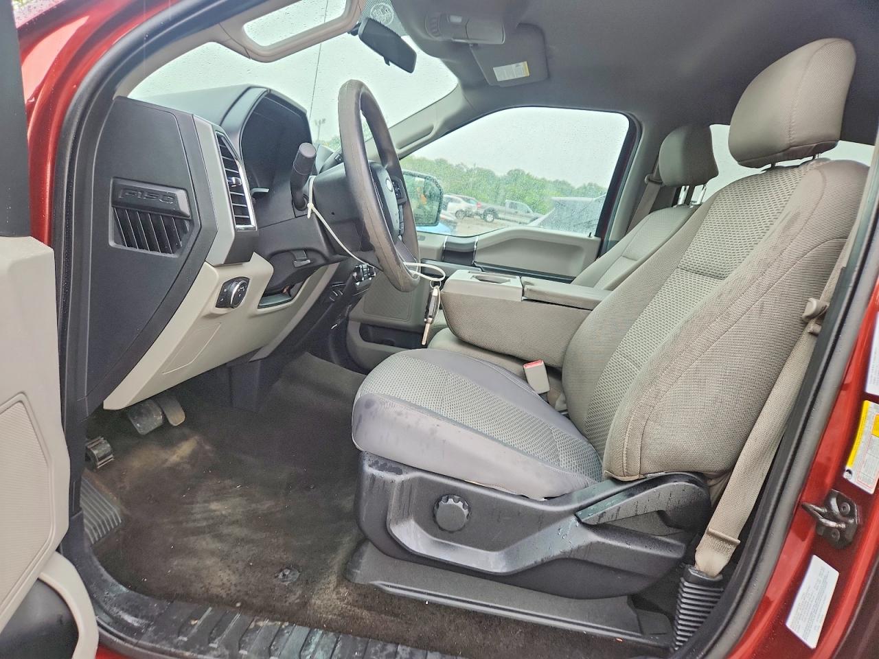 2015 Ford F150 Supercrew Burgundy vin: 1FTEW1EF8FFA34801