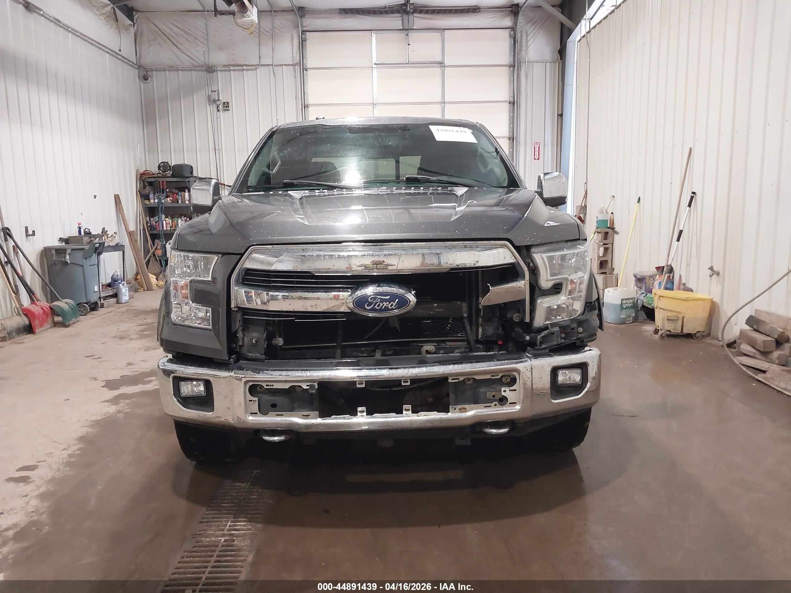 2015 Ford F-150 Lariat Gray vin: 1FTEW1EF8FFA94965