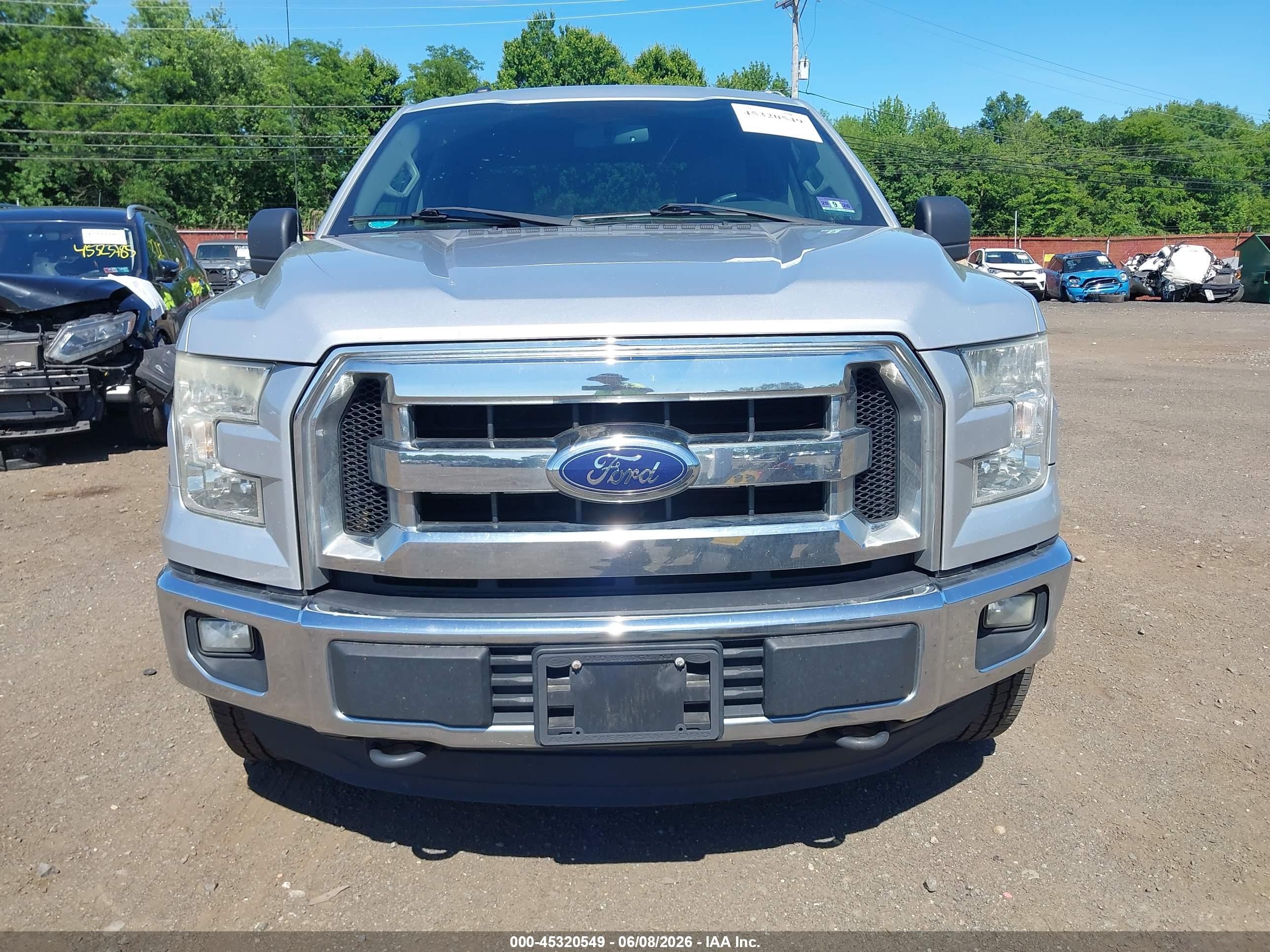 2015 Ford F-150 Xlt Silver vin: 1FTEW1EF8FFB36812