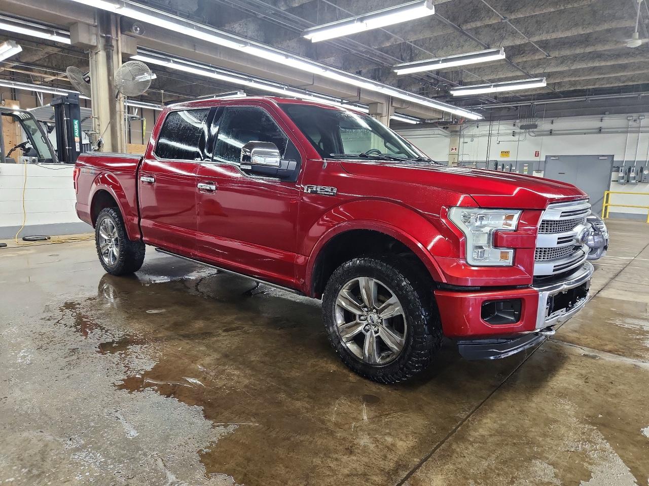 2015 Ford F150 Supercrew Red vin: 1FTEW1EF8FFB89882