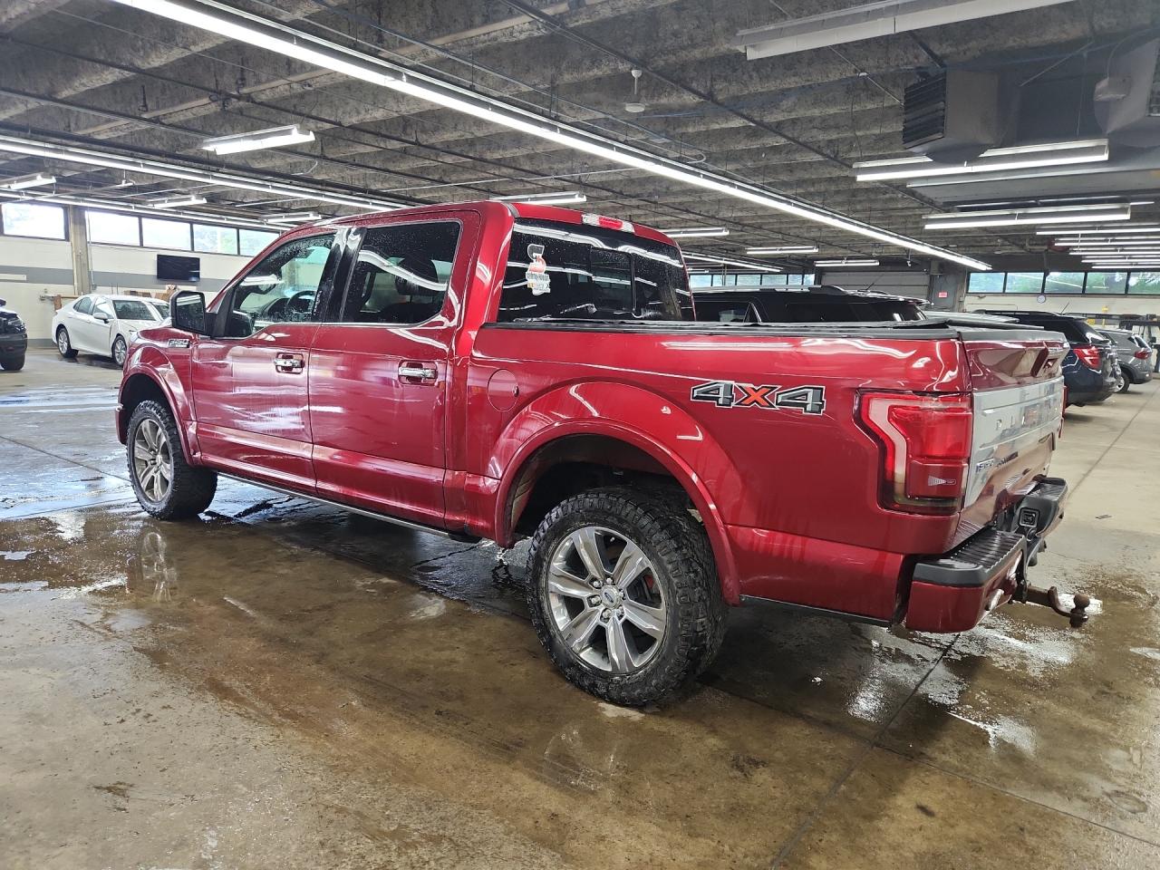 2015 Ford F150 Supercrew Red vin: 1FTEW1EF8FFB89882 Damage: Left Rear Door, Dent(S) W/ Paint Dmg, 1/8 To 1/2 Inch