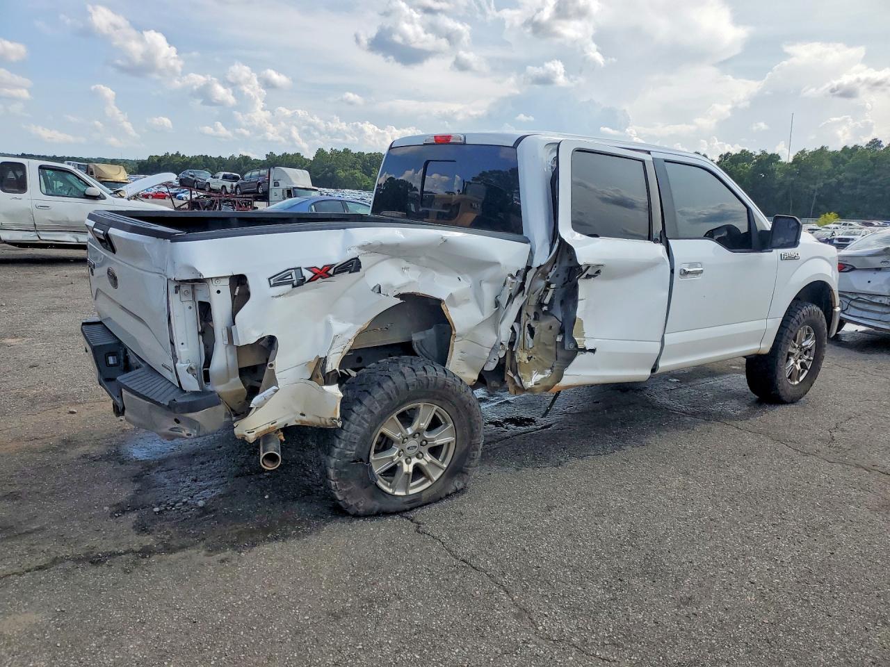 2015 Ford F150 Supercrew White vin: 1FTEW1EF8FKD24401