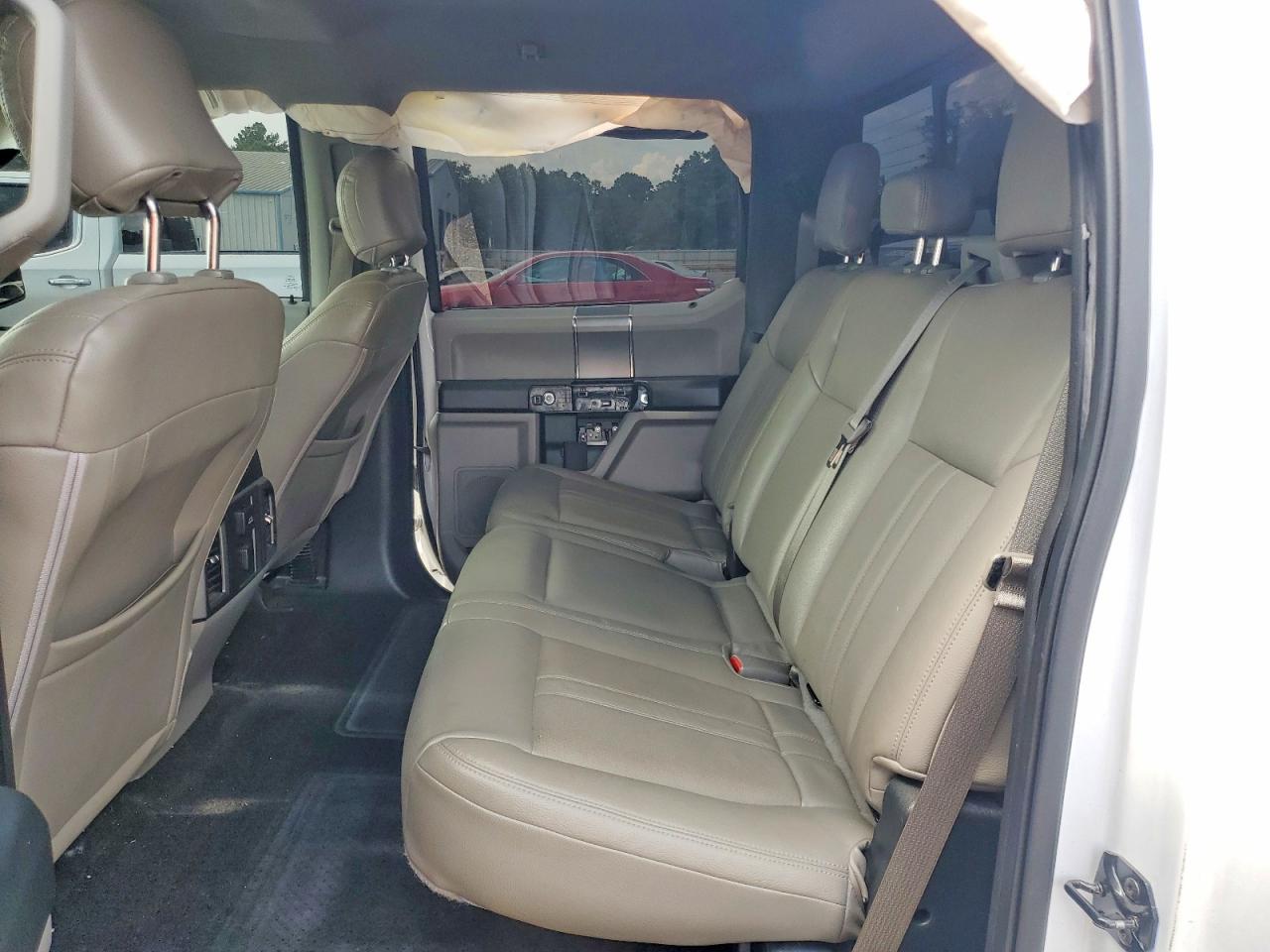 2015 Ford F150 Supercrew White vin: 1FTEW1EF8FKD24401