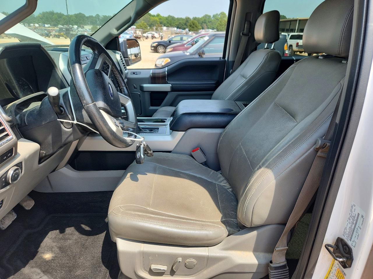 2015 Ford F150 Supercrew White vin: 1FTEW1EF8FKE56090