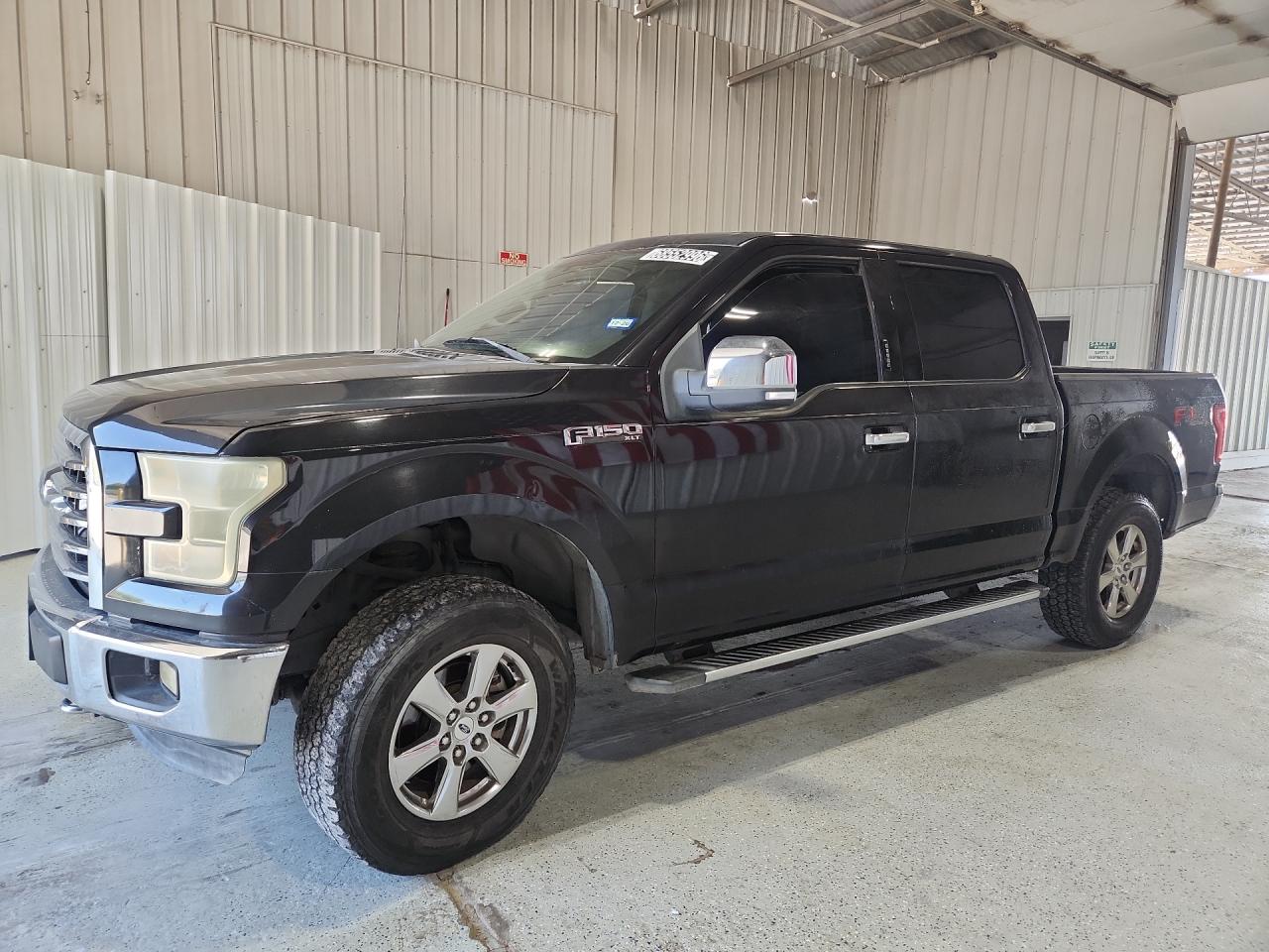 2015 Ford F150 Supercrew Black vin: 1FTEW1EF8FKE73021 Damage: Left Front Fender, Dent(S) W/ Paint Dmg, 1/2 To 1 Inch