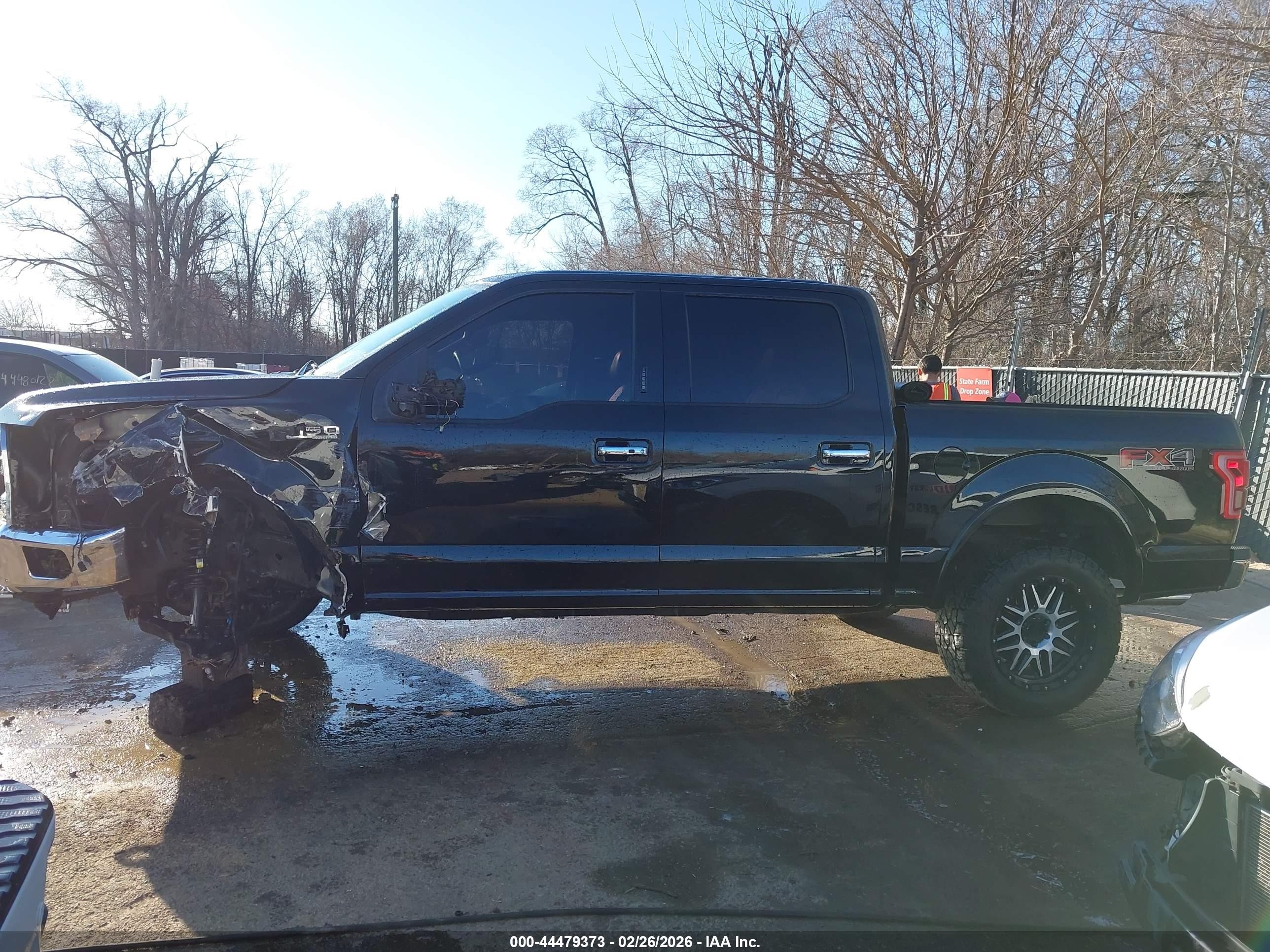 2017 Ford F-150 Lariat Черный vin: 1FTEW1EF8HFA10095