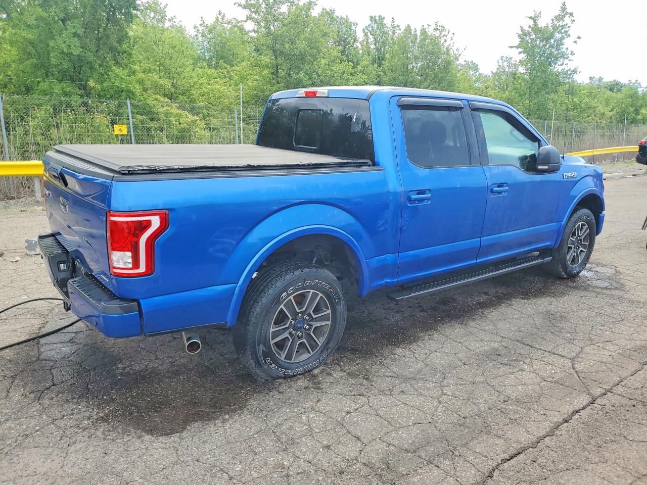 2015 Ford F150 Supercrew Blue vin: 1FTEW1EF9FFA52675