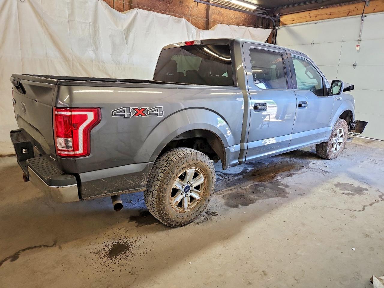 2015 Ford F150 Supercrew Gray vin: 1FTEW1EFXFFB92024