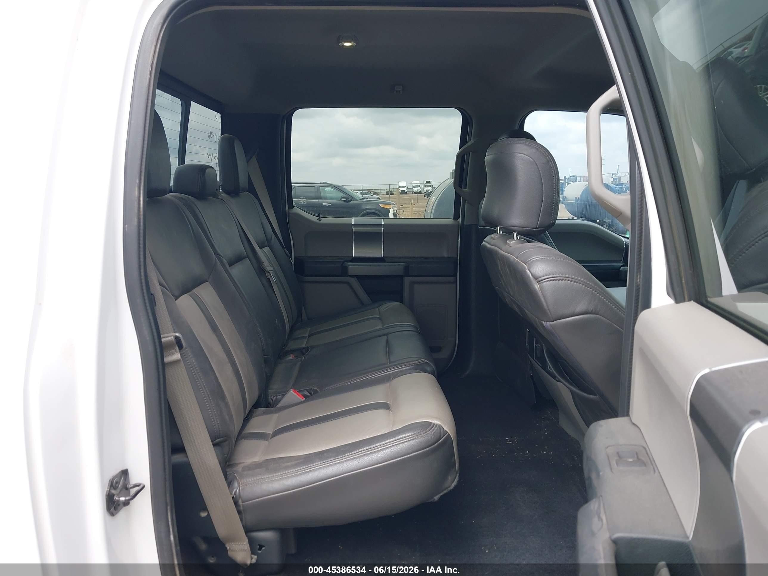 2015 Ford F-150 Xlt White vin: 1FTEW1EFXFKE38576