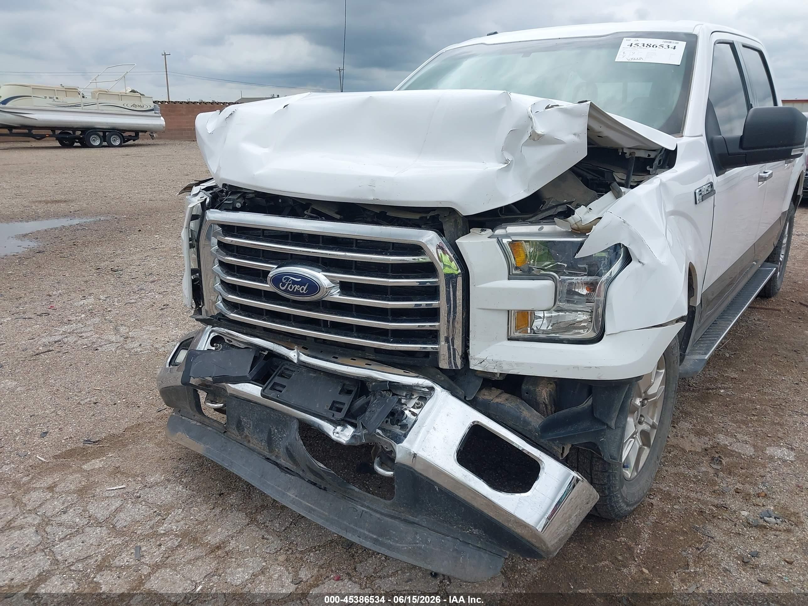 2015 Ford F-150 Xlt White vin: 1FTEW1EFXFKE38576