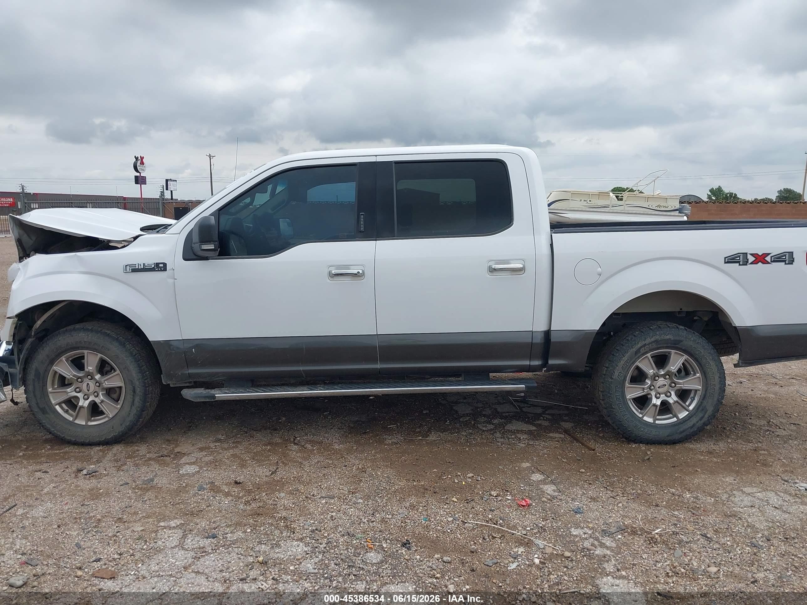 2015 Ford F-150 Xlt White vin: 1FTEW1EFXFKE38576