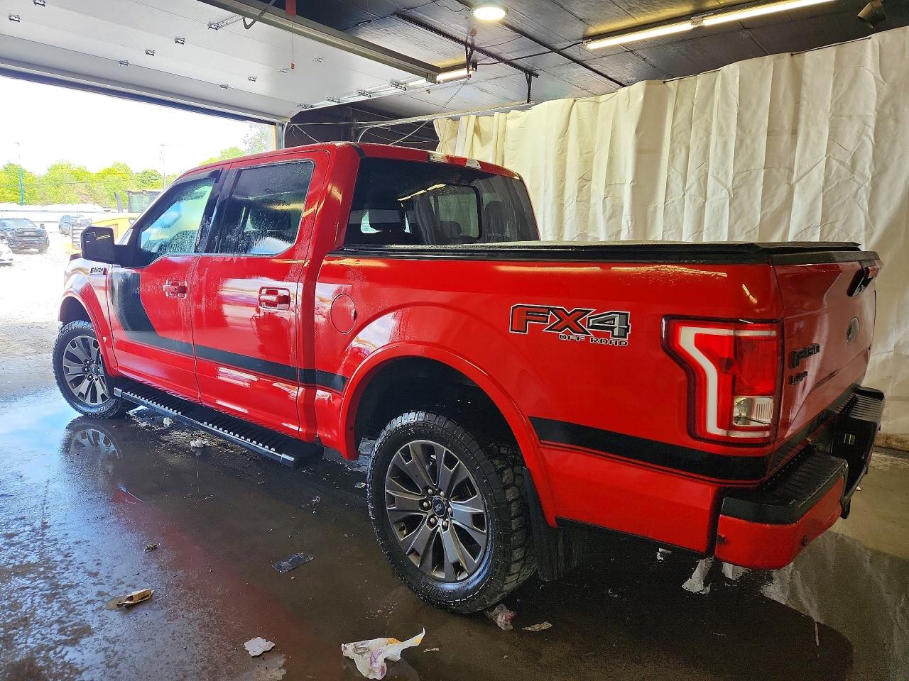 2016 Ford F150 Supercrew Red vin: 1FTEW1EFXGFA98825