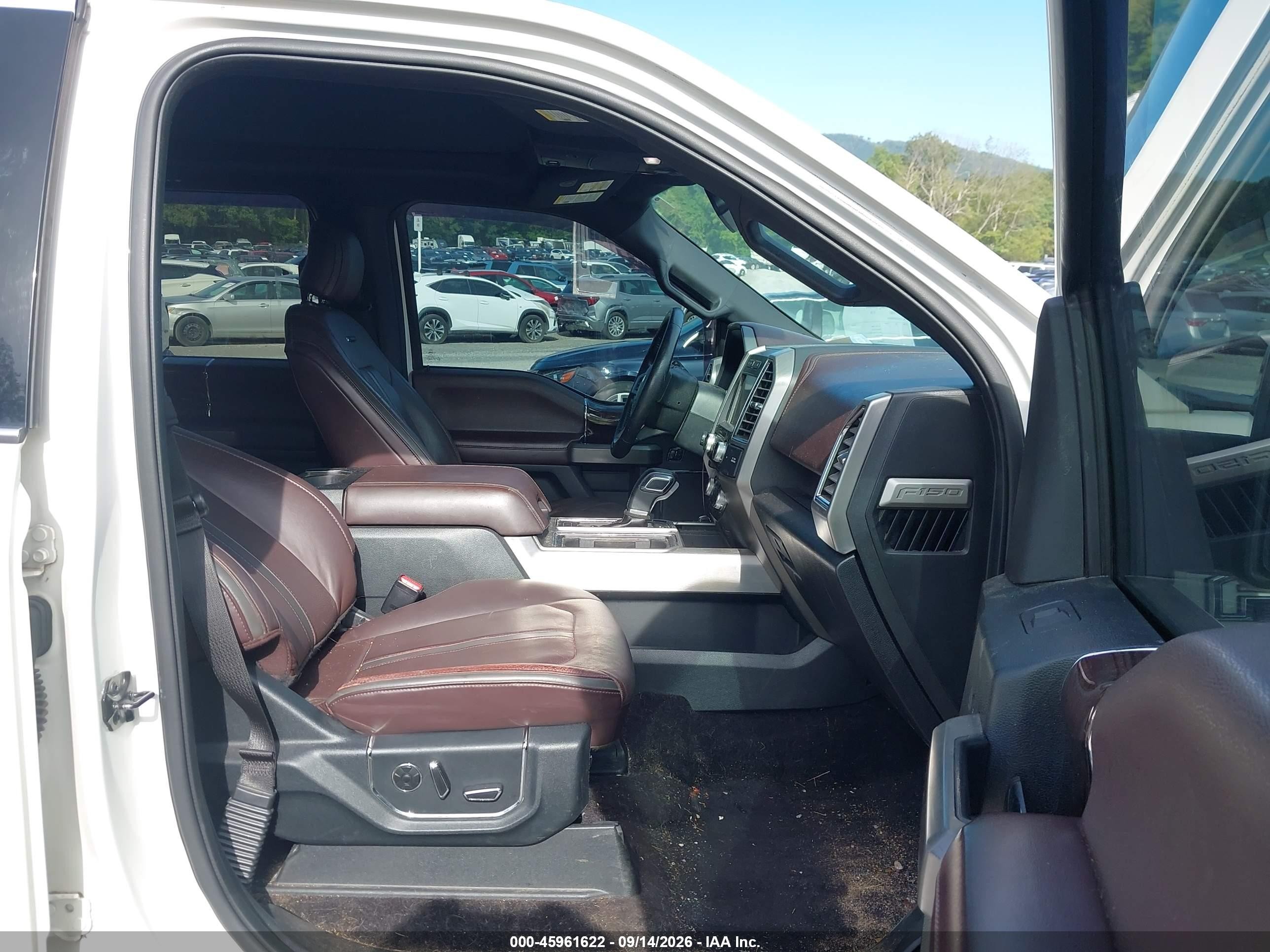2015 Ford F-150 Platinum White vin: 1FTEW1EG0FFB87410
