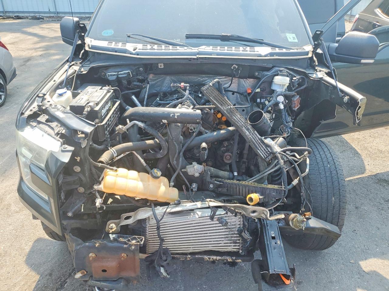 2015 Ford F150 Supercrew Green vin: 1FTEW1EG0FFC82713