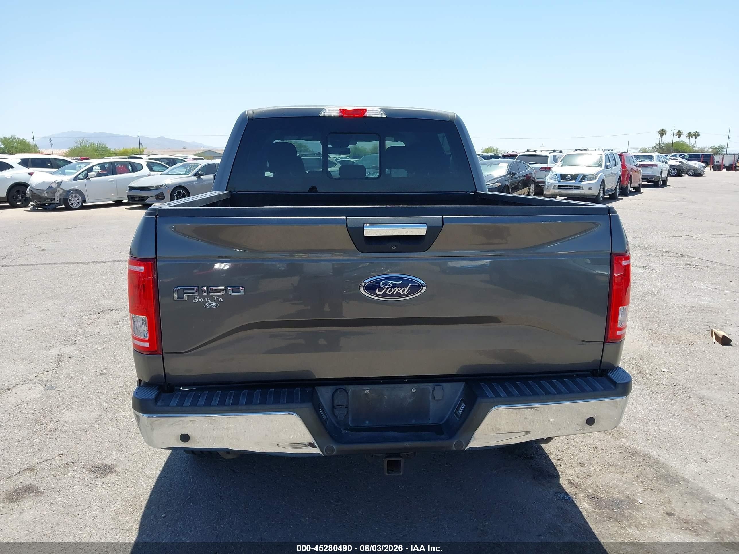 2015 Ford F-150 Xlt Gray vin: 1FTEW1EG0FKE88329