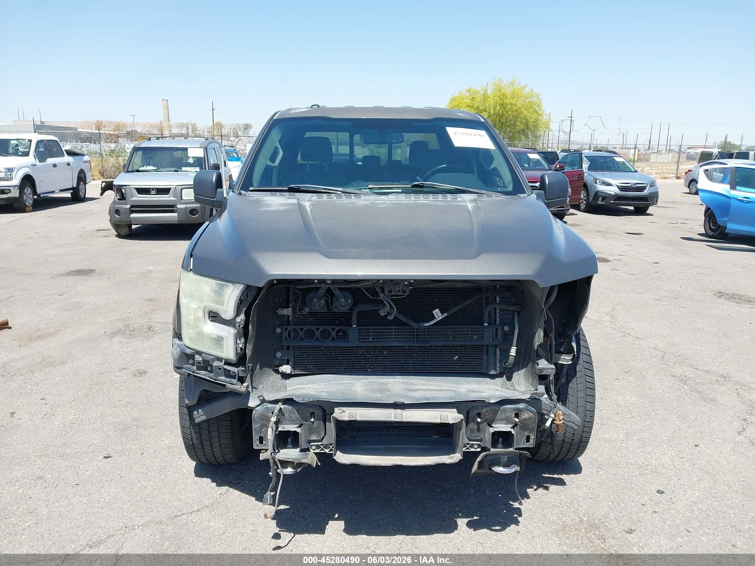 2015 Ford F-150 Xlt Gray vin: 1FTEW1EG0FKE88329
