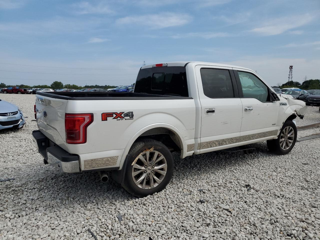 2017 Ford F150 Supercrew White vin: 1FTEW1EG0HFA15137
