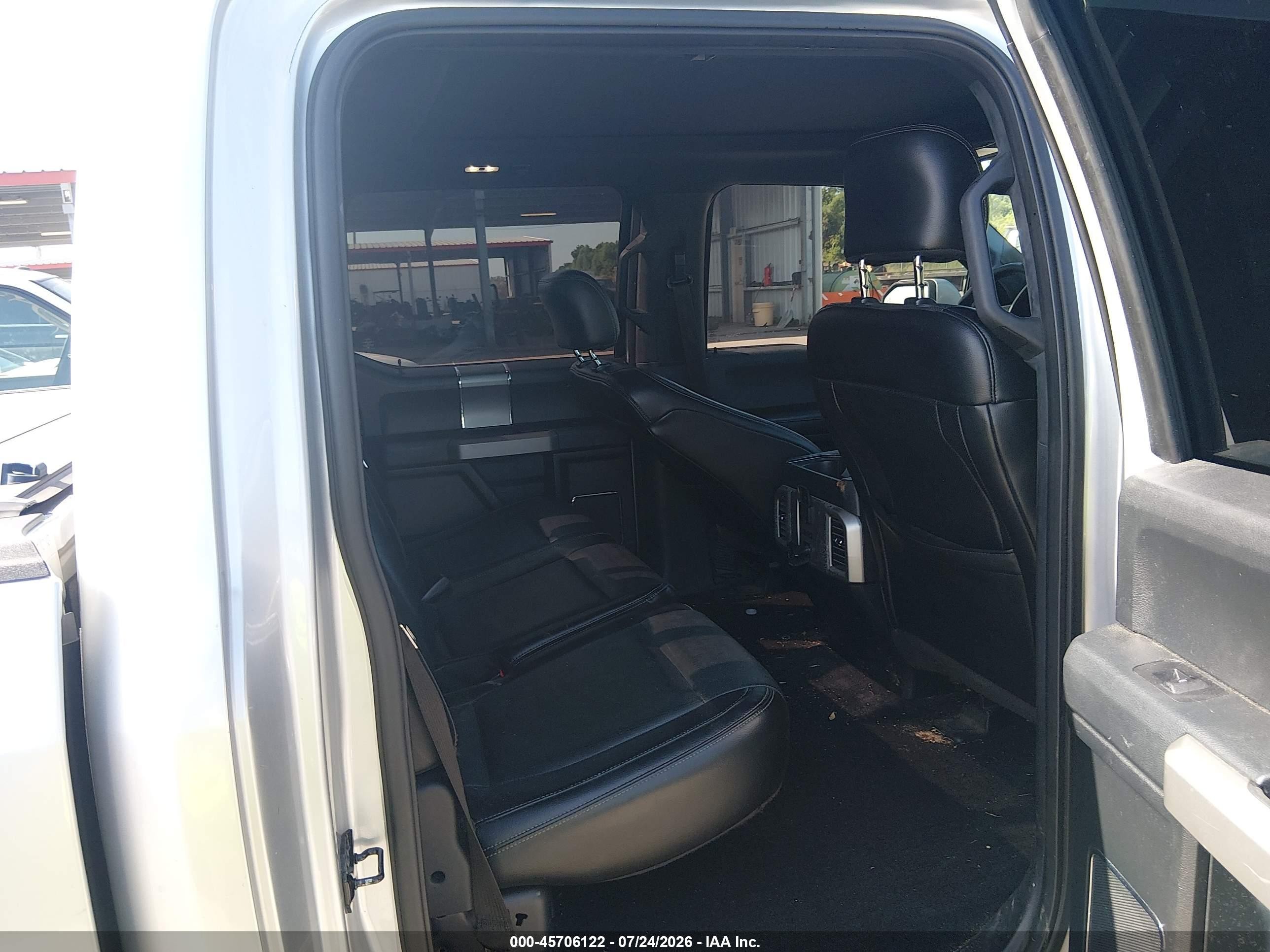 2015 Ford F-150 Lariat Silver vin: 1FTEW1EG1FFB87769