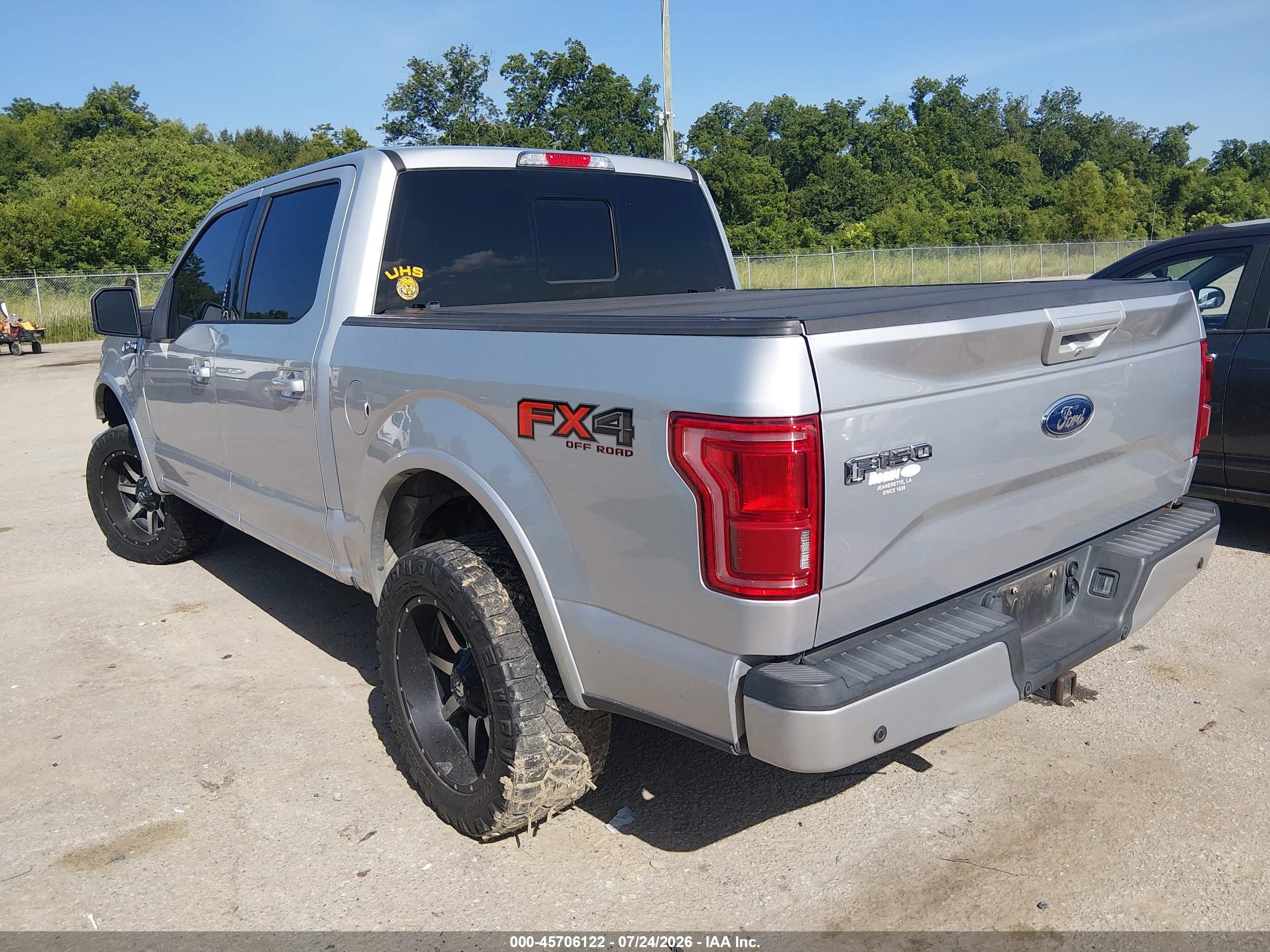2015 Ford F-150 Lariat Silver vin: 1FTEW1EG1FFB87769