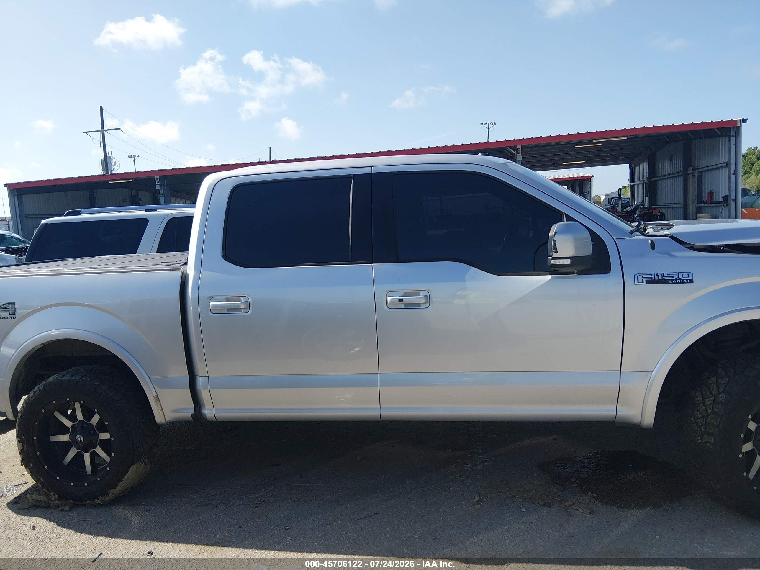 2015 Ford F-150 Lariat Silver vin: 1FTEW1EG1FFB87769