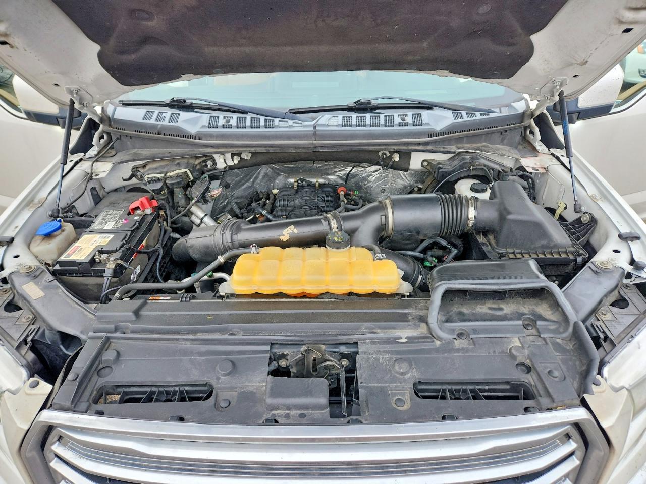 2017 Ford F150 Supercrew White vin: 1FTEW1EG1HFA92079