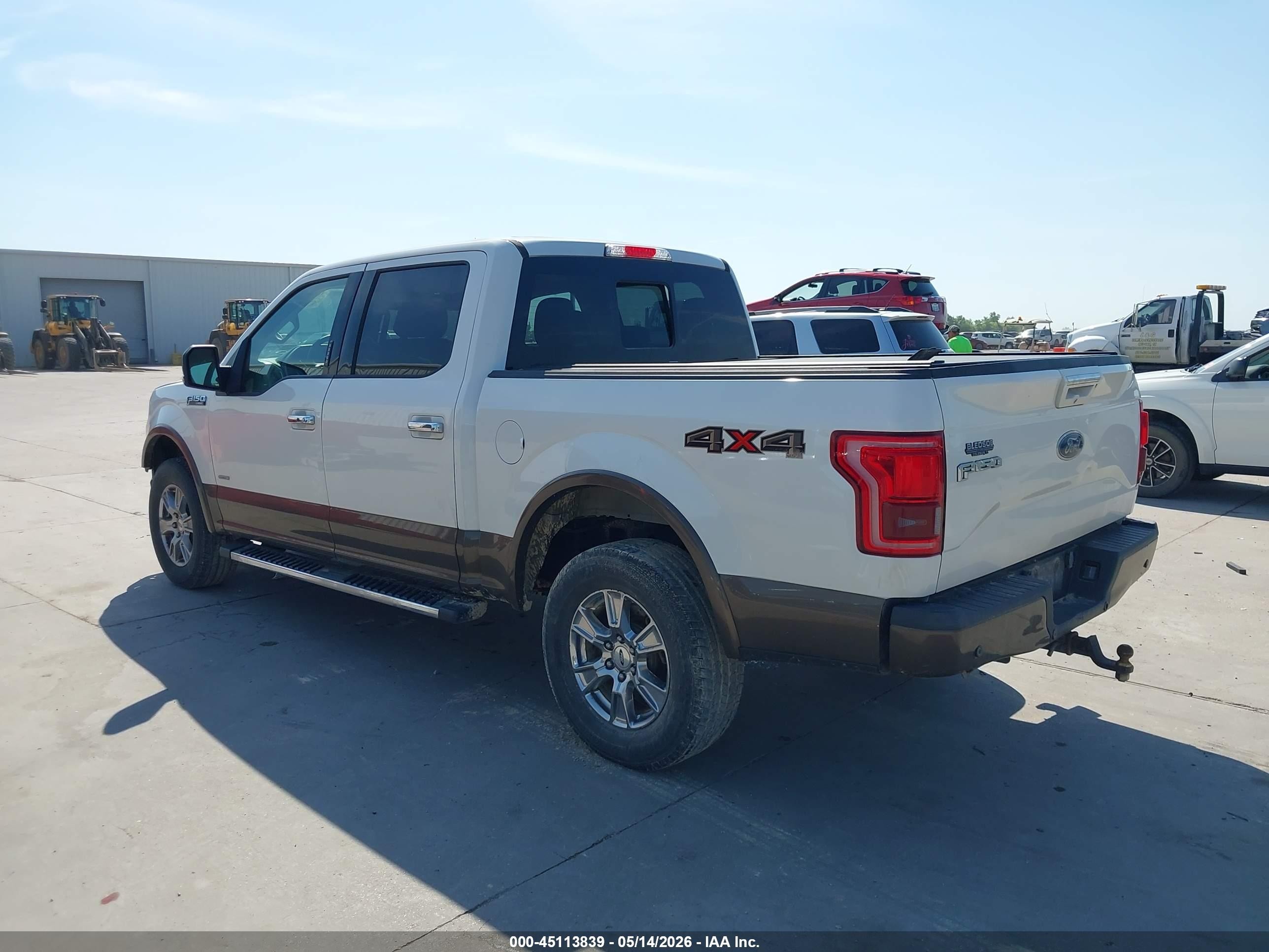2015 Ford F-150 Lariat White vin: 1FTEW1EG2FFA10292