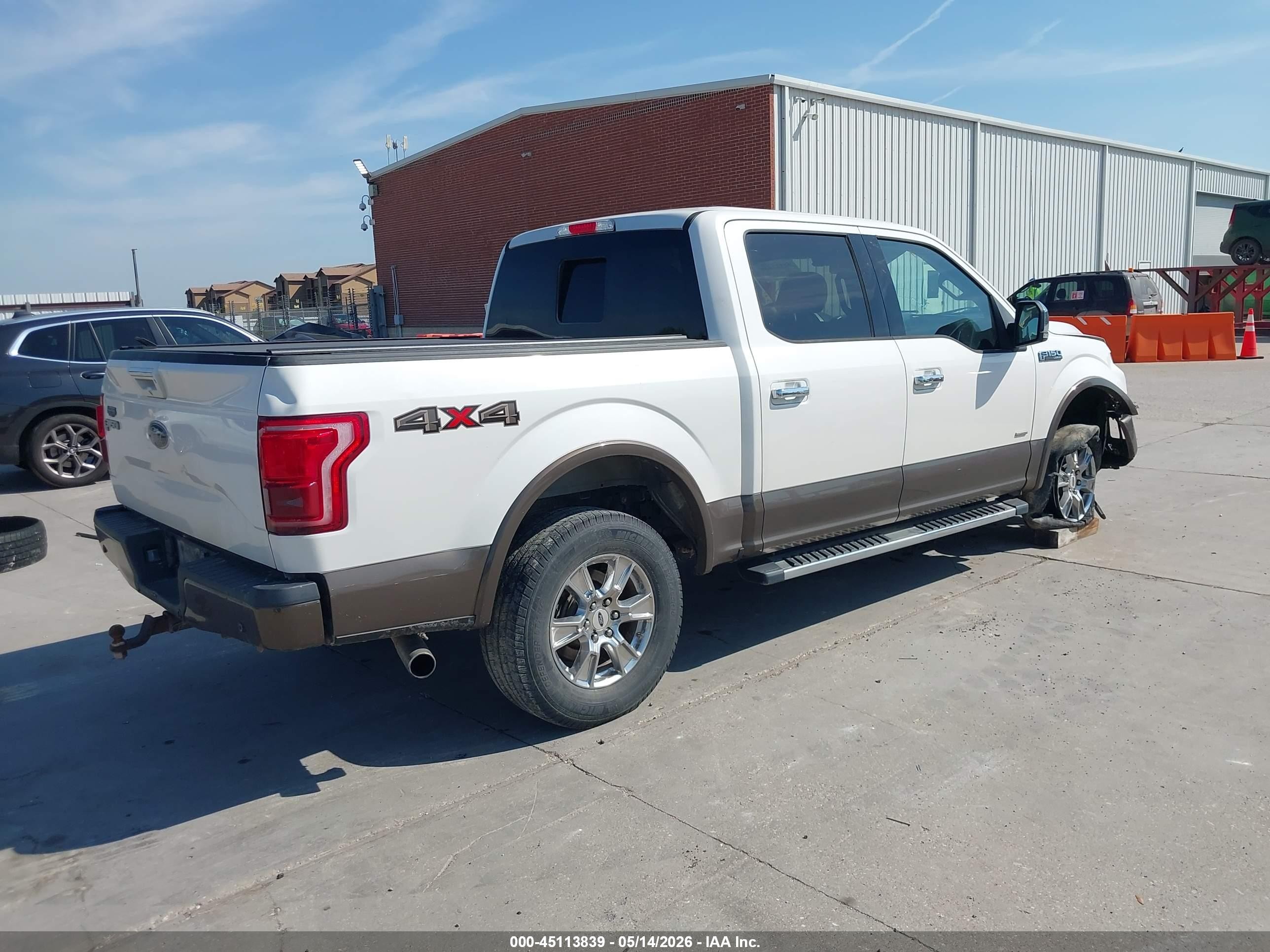 2015 Ford F-150 Lariat White vin: 1FTEW1EG2FFA10292