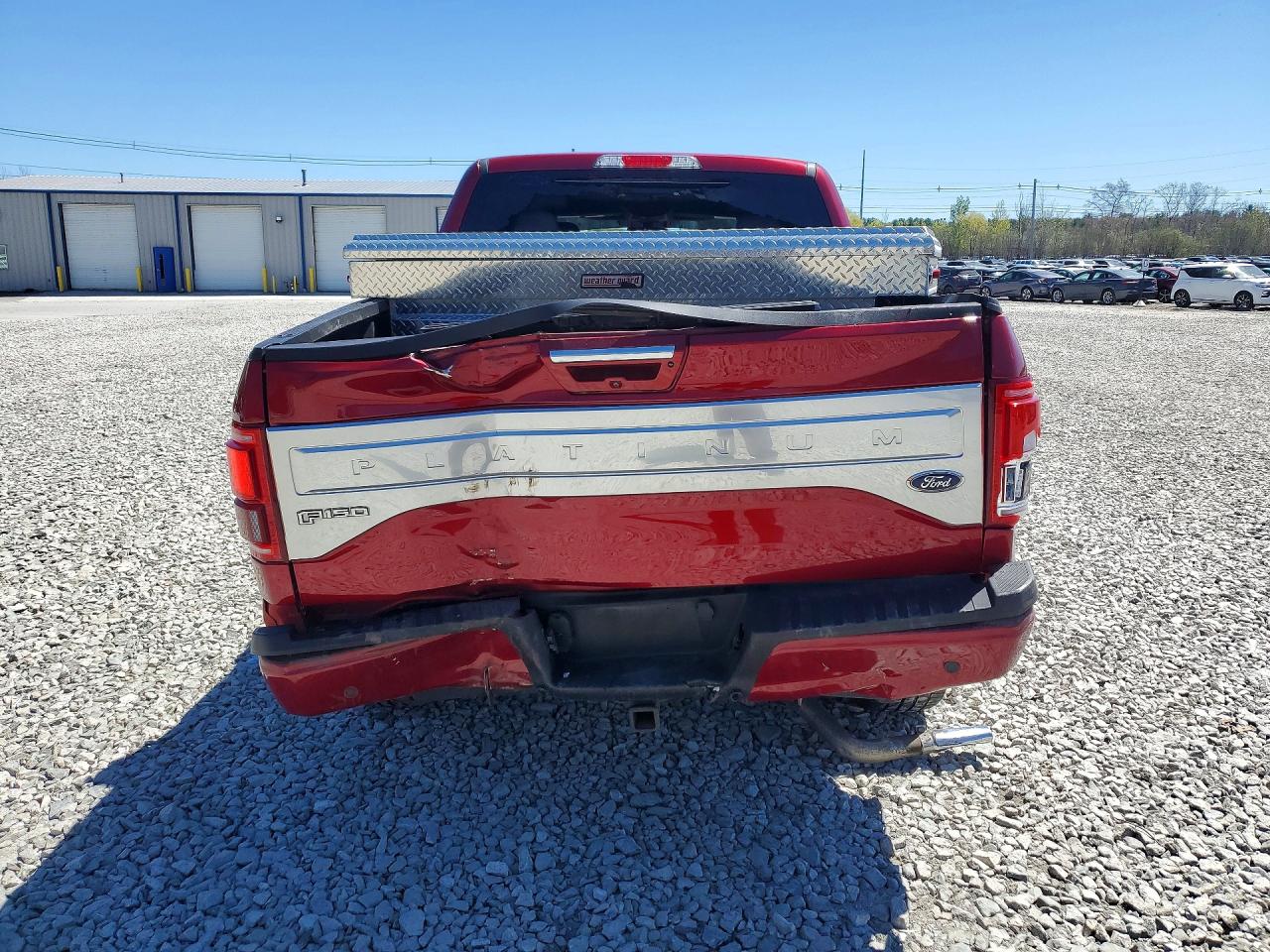 2015 Ford F150 Supercrew Red vin: 1FTEW1EG2FFA47228
