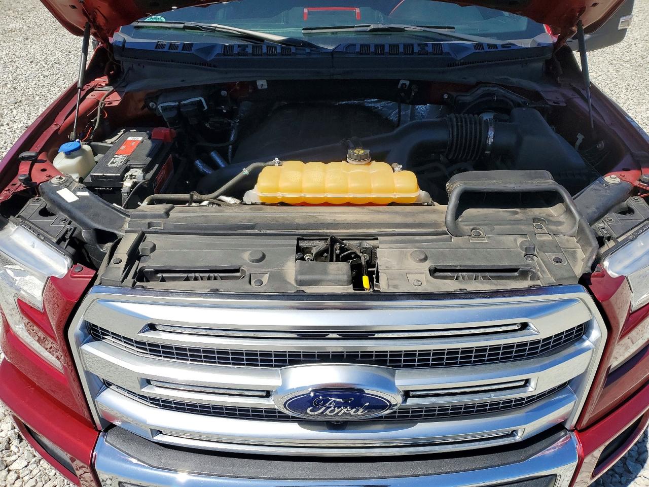 2015 Ford F150 Supercrew Red vin: 1FTEW1EG2FFA47228