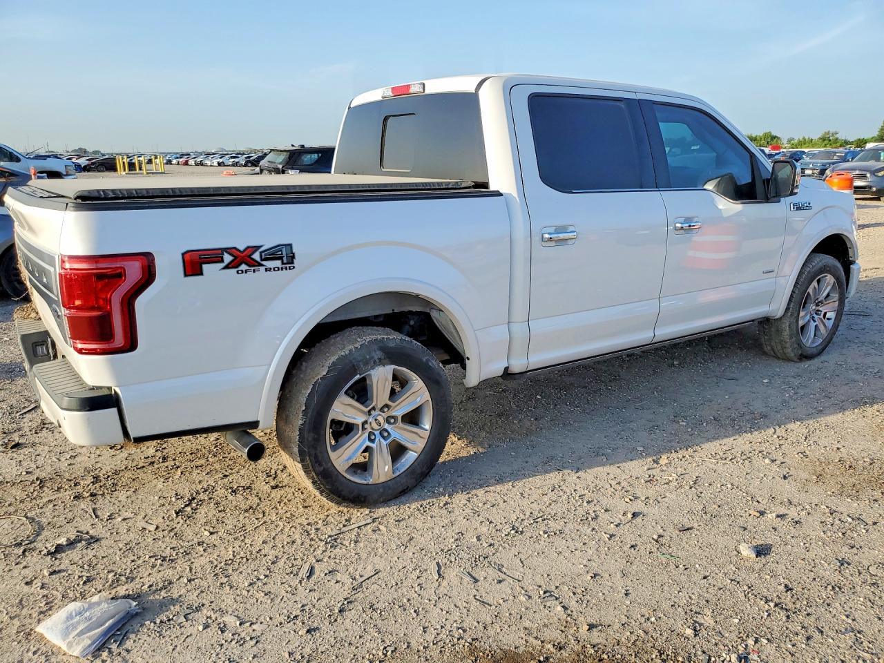 2015 Ford F150 Supercrew White vin: 1FTEW1EG2FFA87163