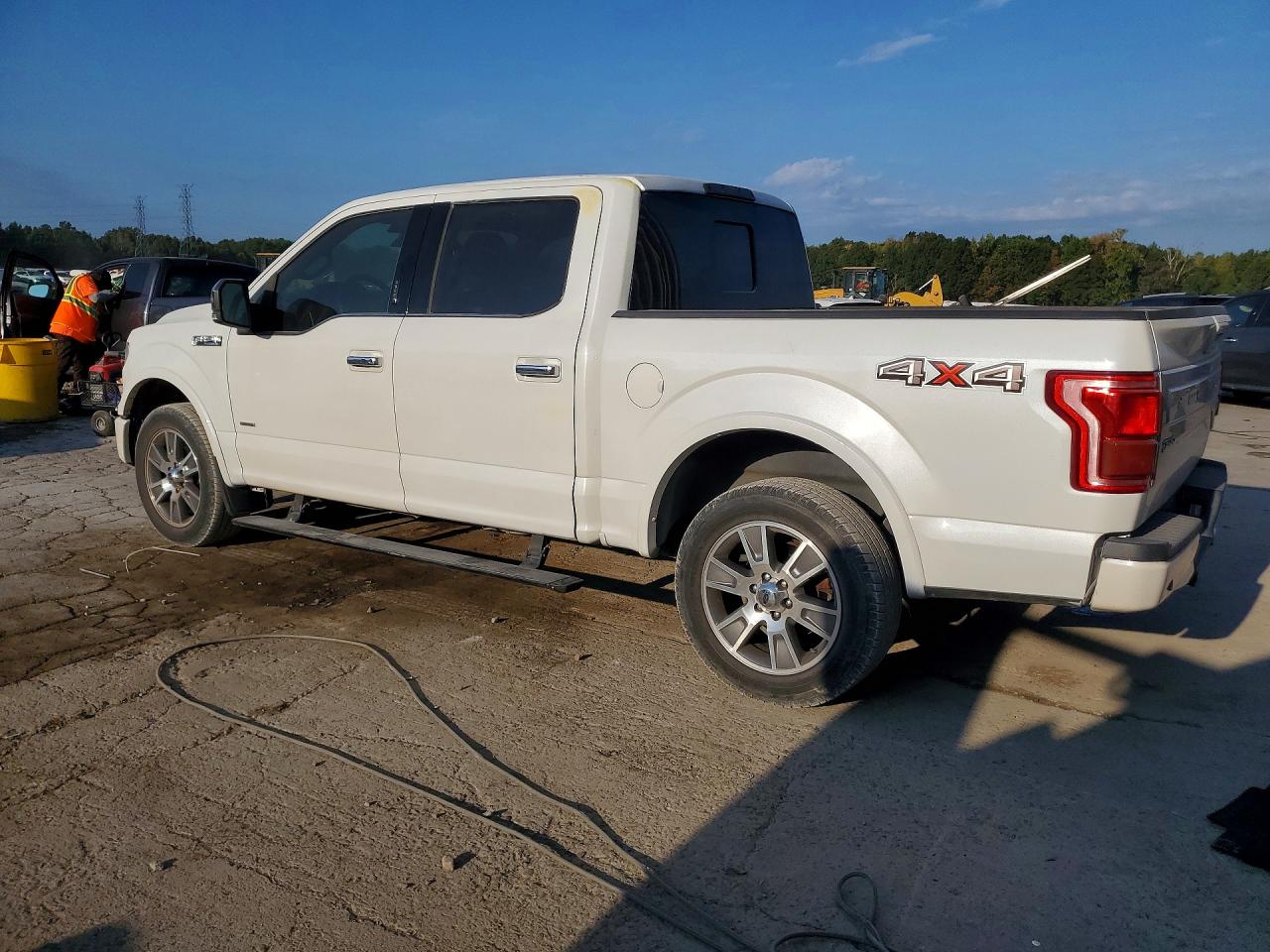 2015 Ford F150 Supercrew White vin: 1FTEW1EG2FFC34386