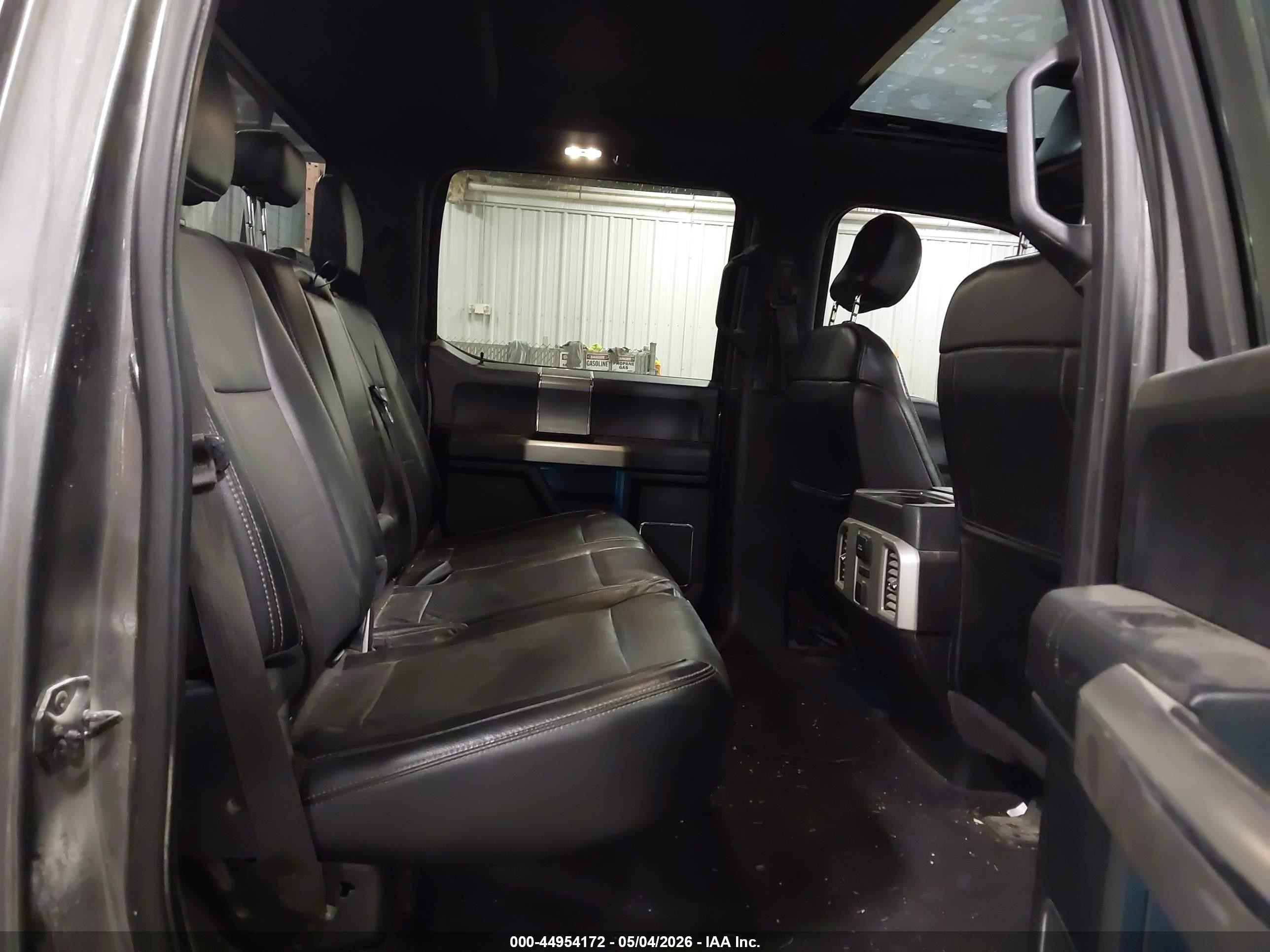 2015 Ford F-150 Lariat Gray vin: 1FTEW1EG2FKE40203