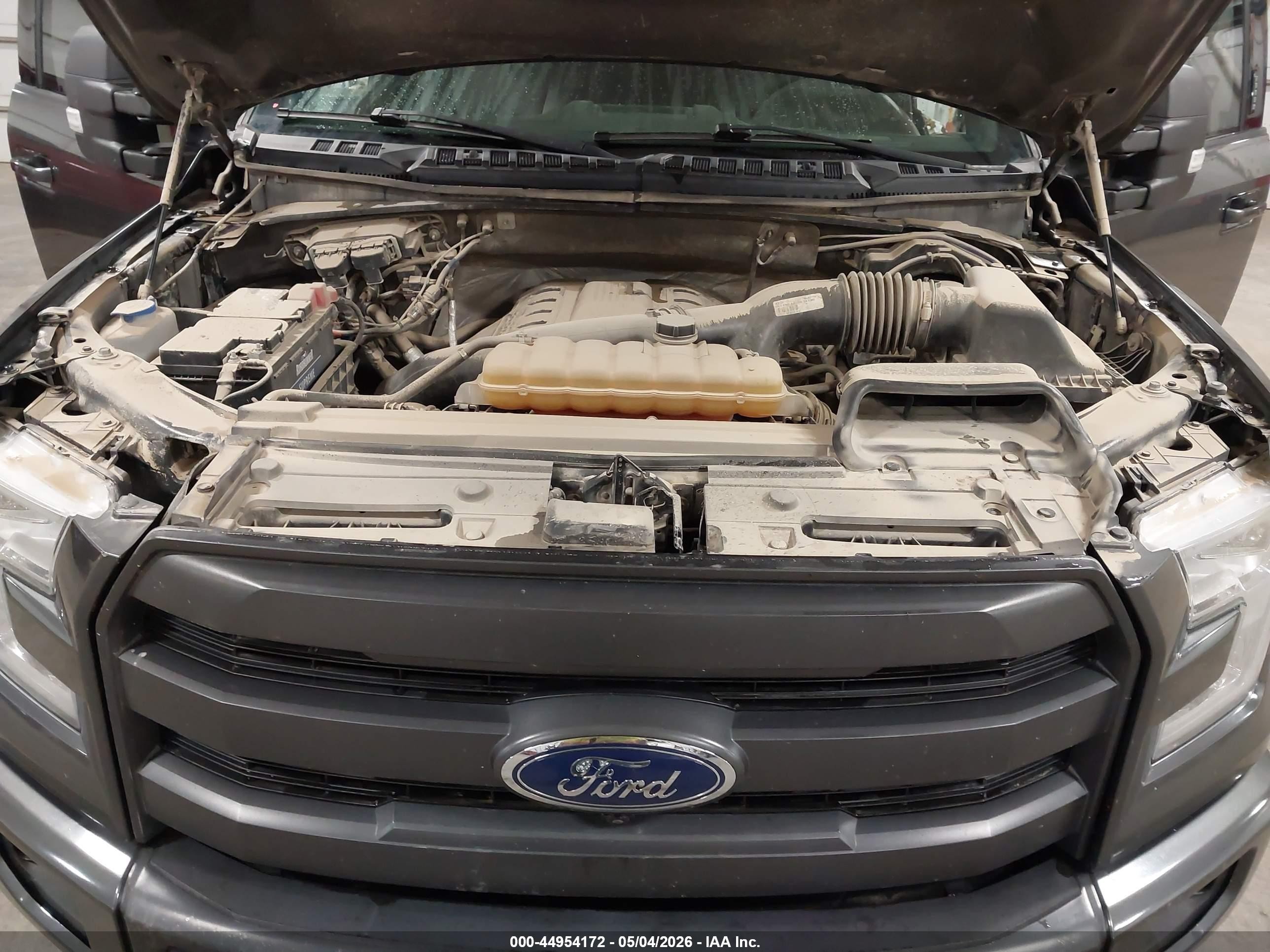 2015 Ford F-150 Lariat Gray vin: 1FTEW1EG2FKE40203